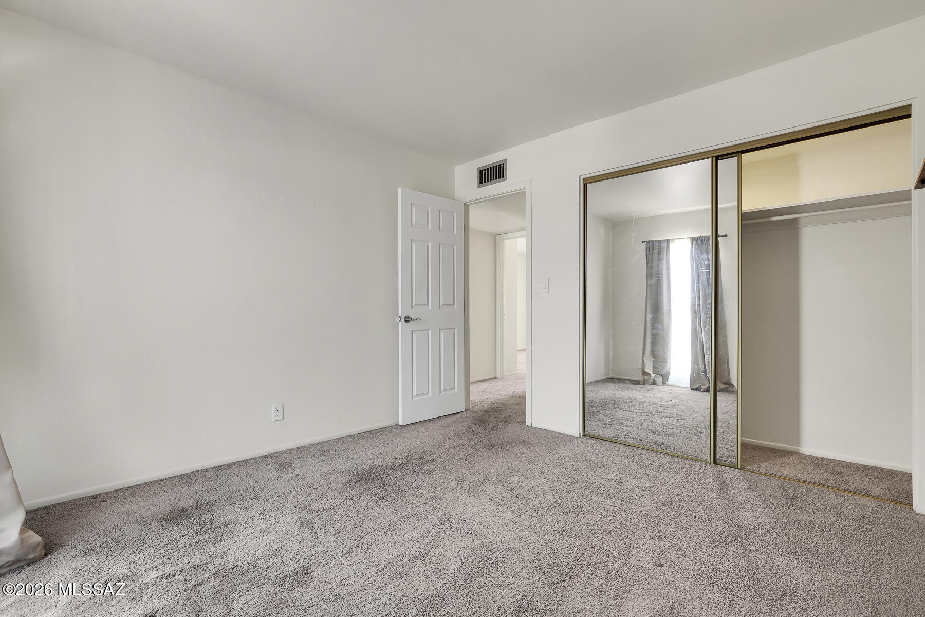 Valle Cereza (1-59) - Residential