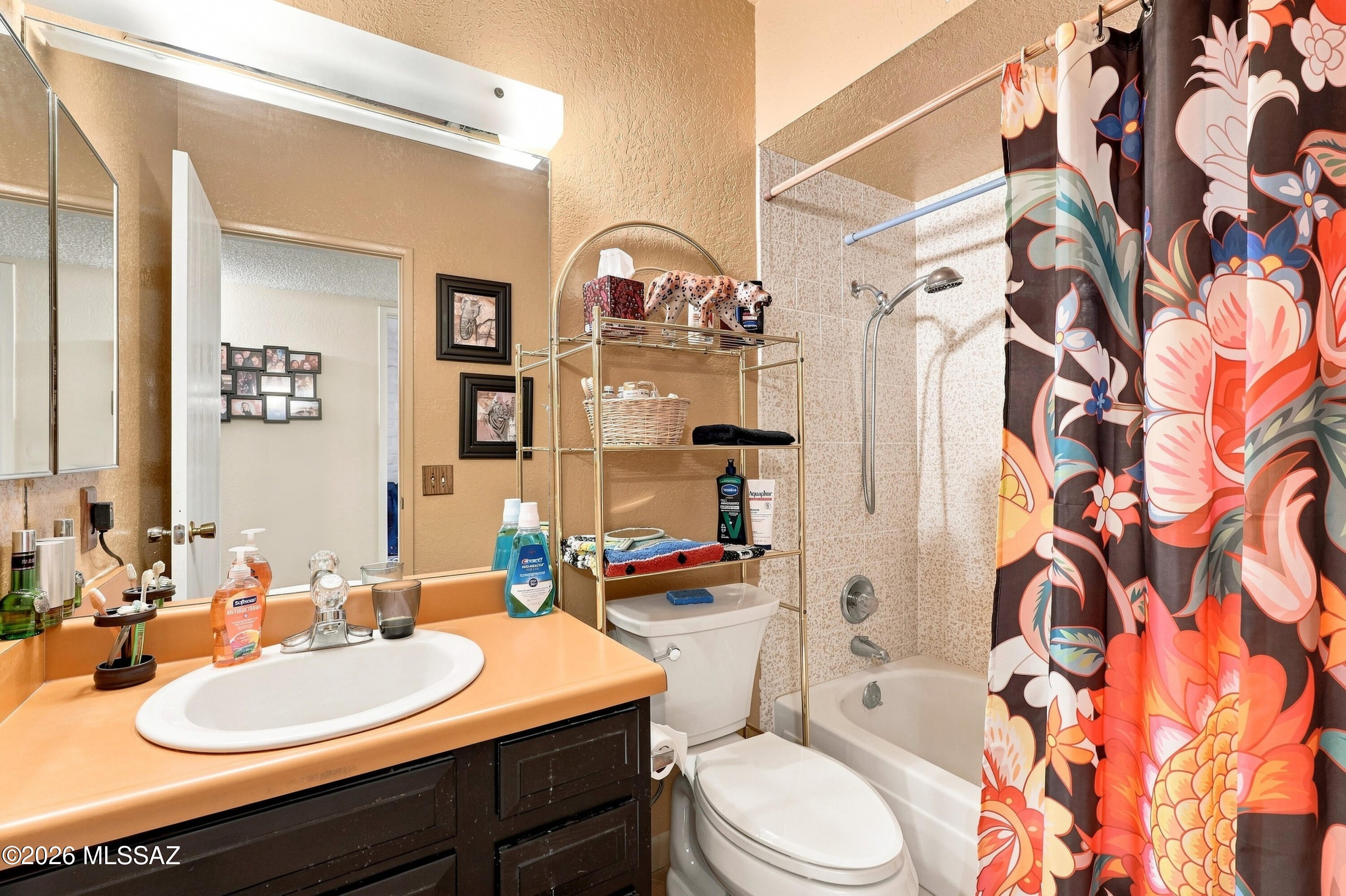 La Esperanza Town Homes (1-26) - Residential