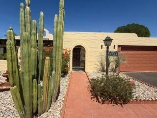 Pueblo Villas East (1-36) - Residential
