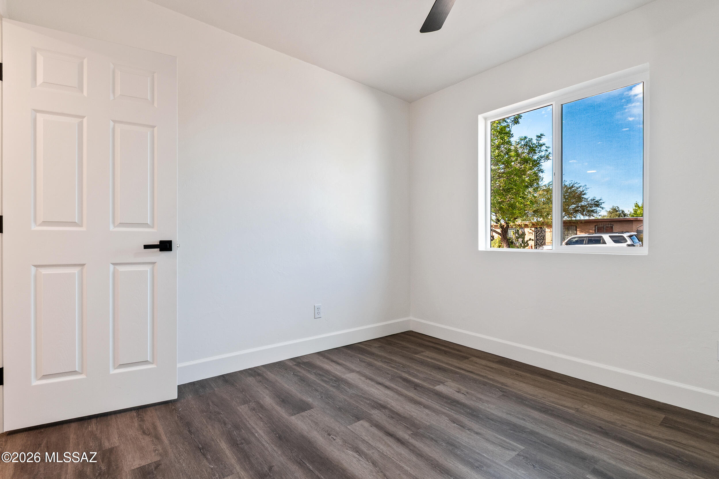 Desert Shadows (312-511) - Residential
