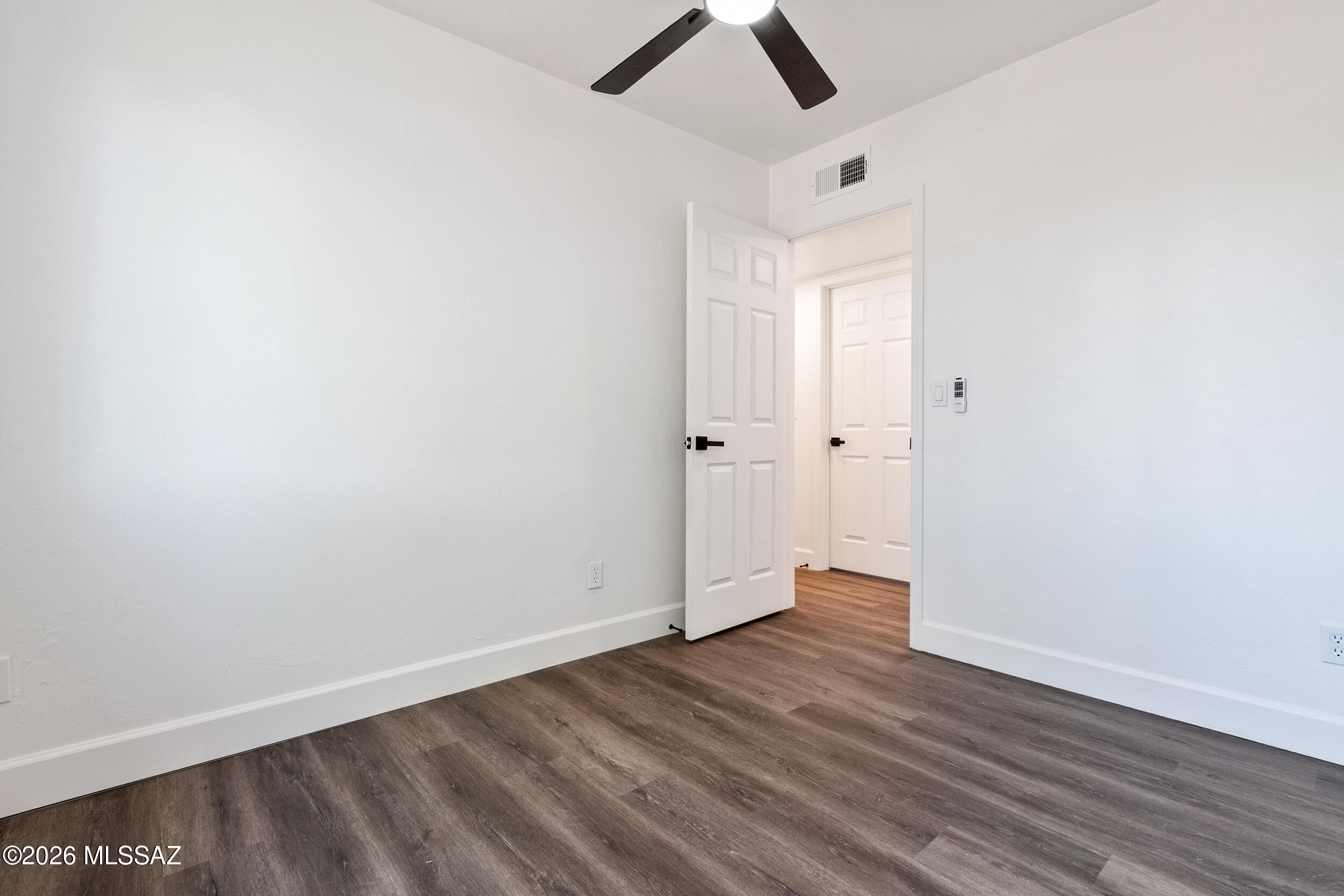 Desert Shadows (312-511) - Residential
