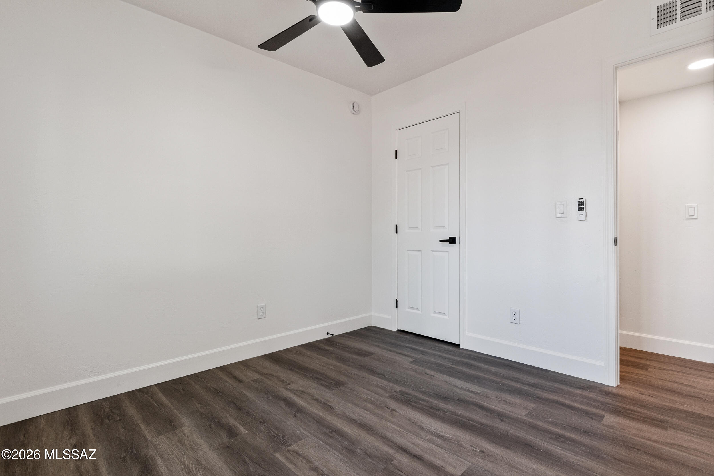 Desert Shadows (312-511) - Residential