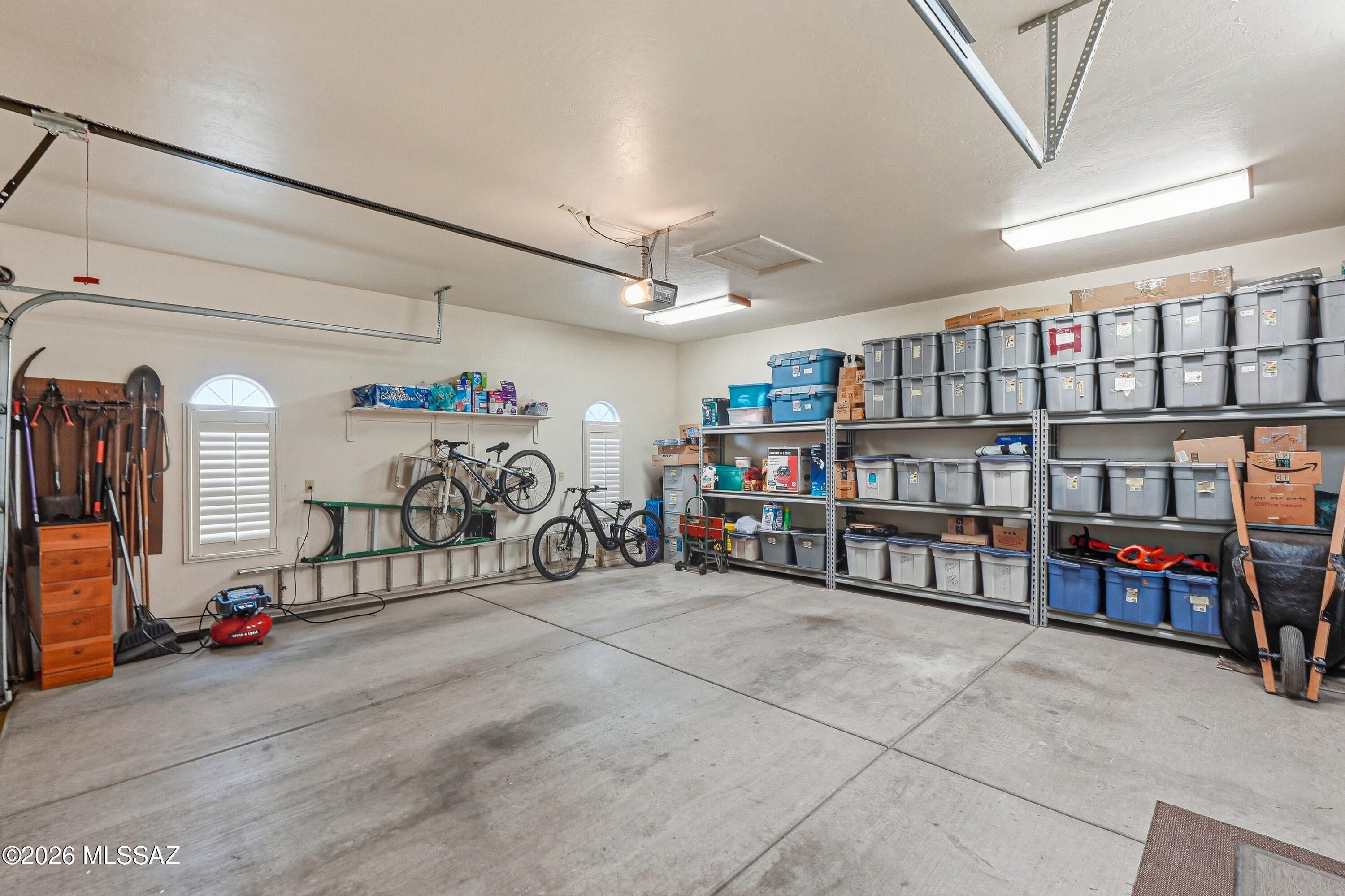New Tucson Unit NO. 27 - Residential