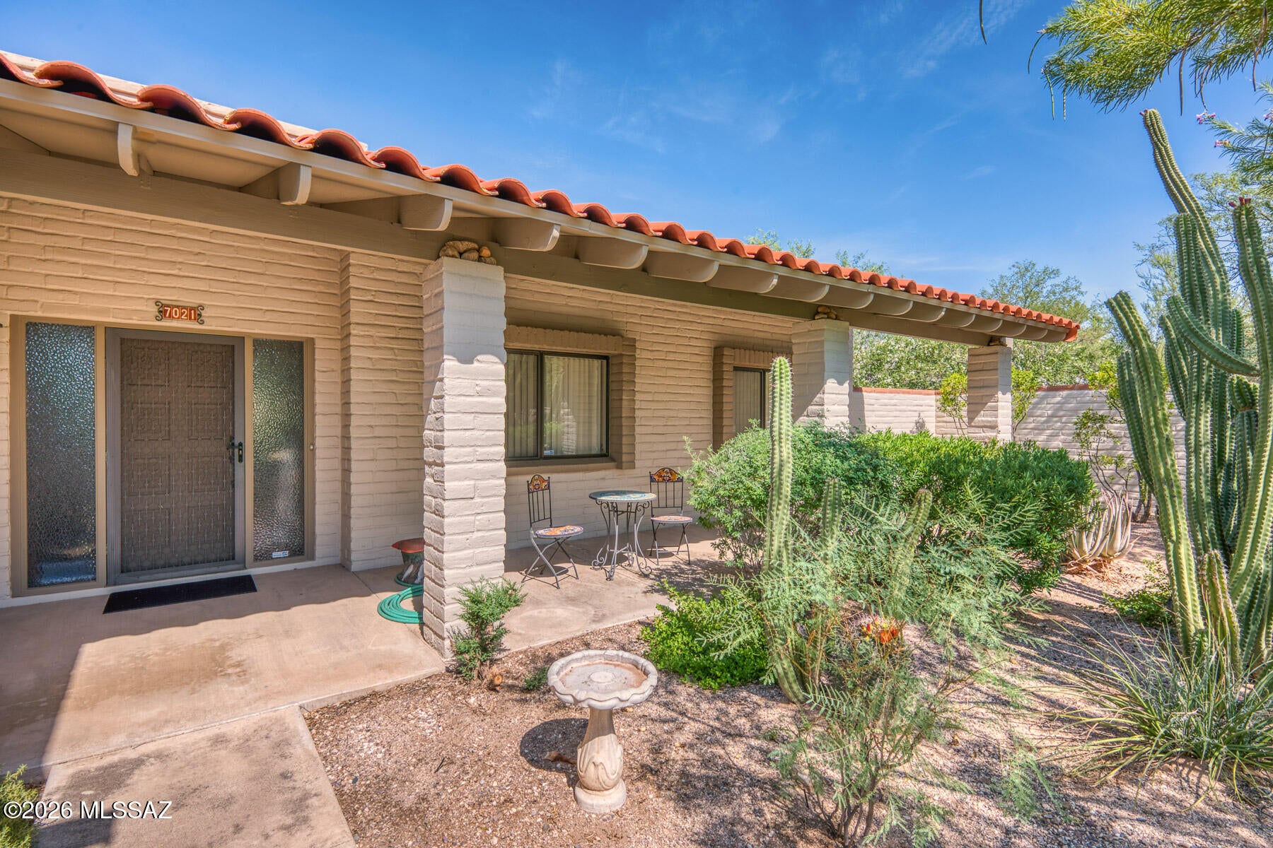 Casas Adobes Estates Resub. (1-67) - Residential
