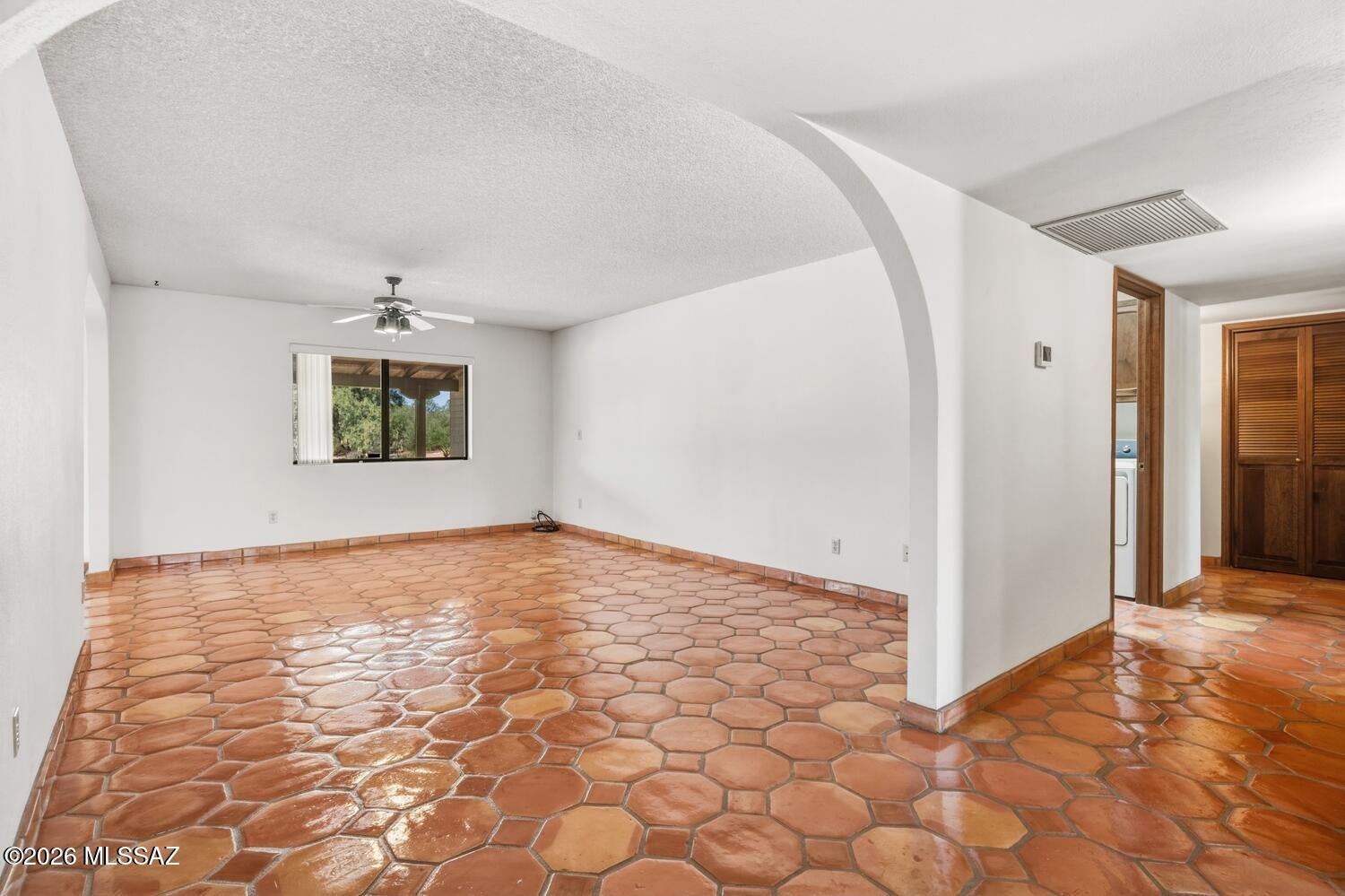 Casas Adobes Estates Resub. (1-67) - Residential