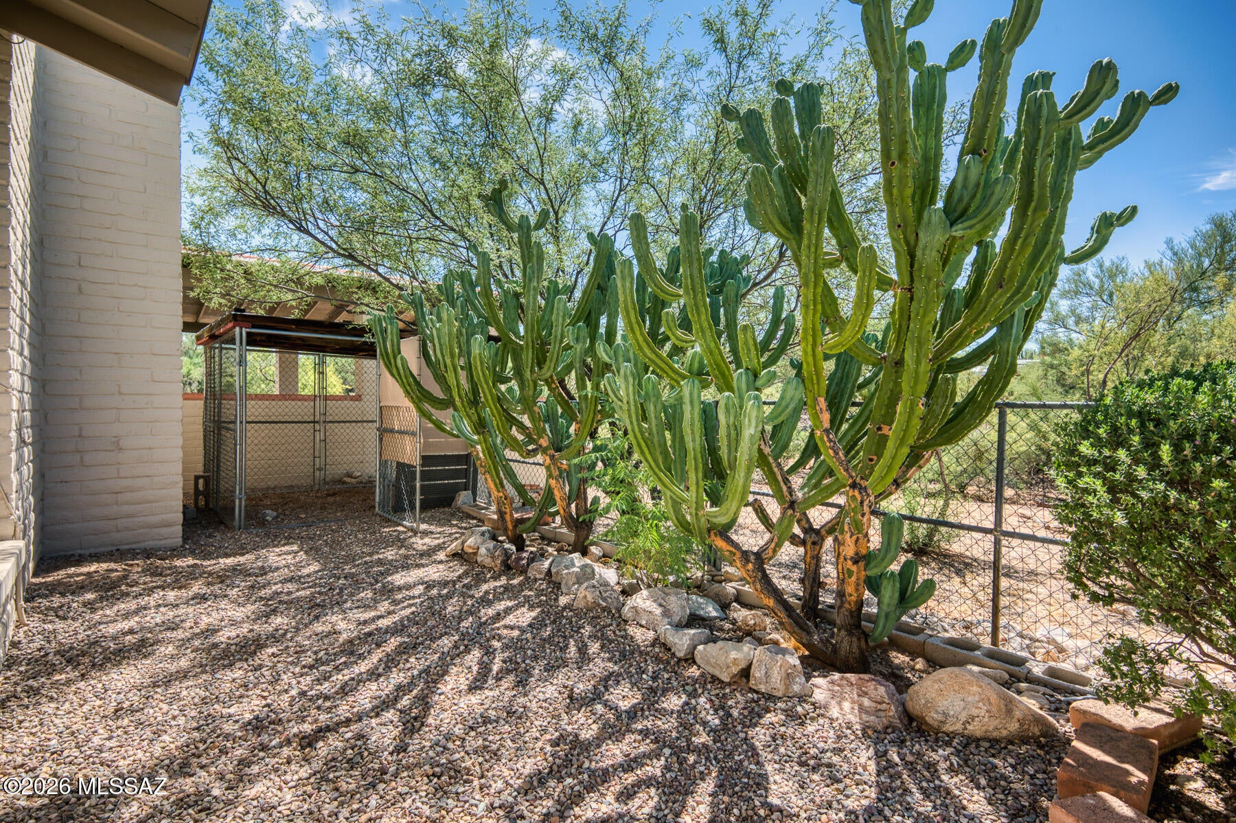 Casas Adobes Estates Resub. (1-67) - Residential