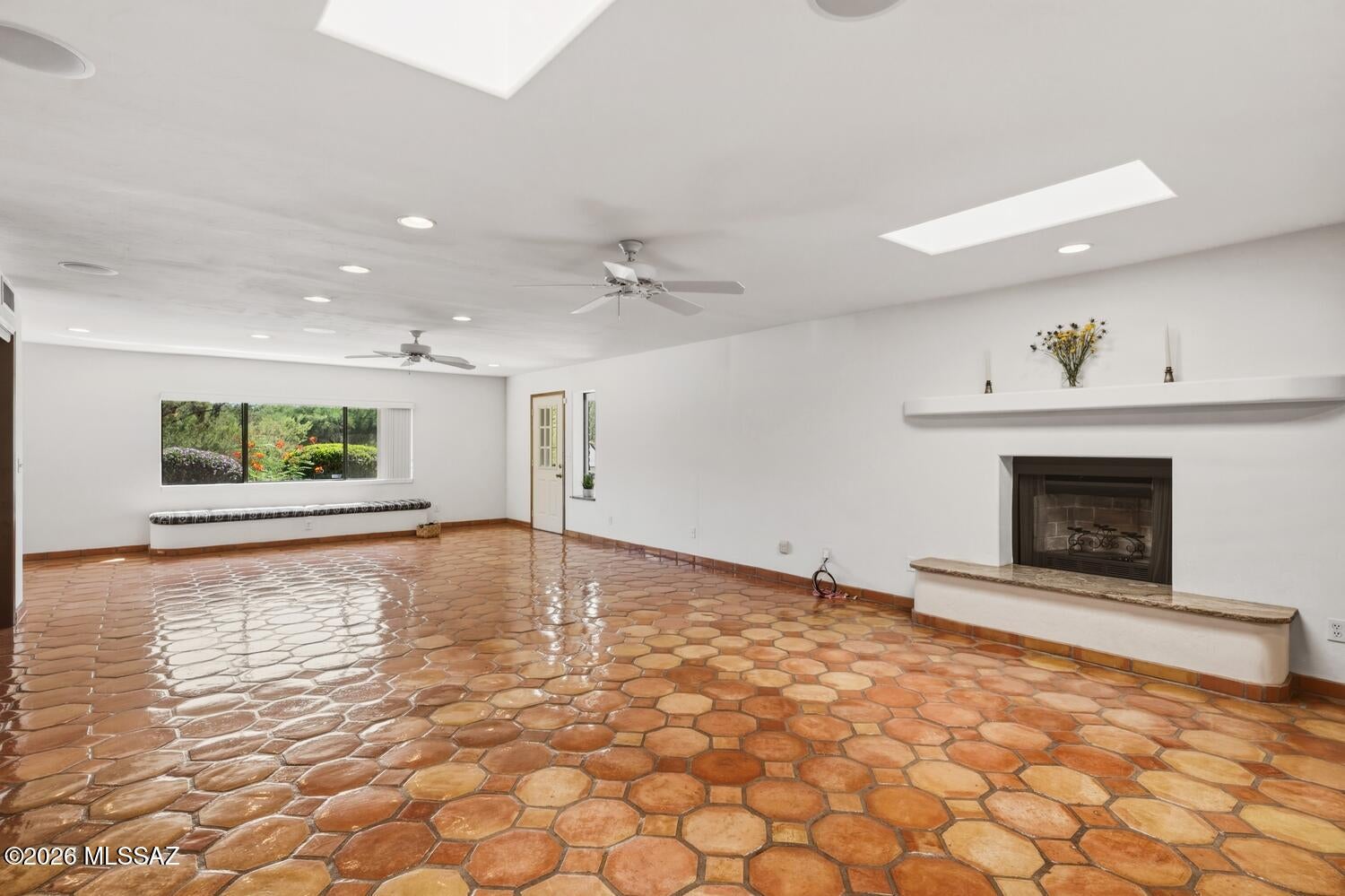 Casas Adobes Estates Resub. (1-67) - Residential