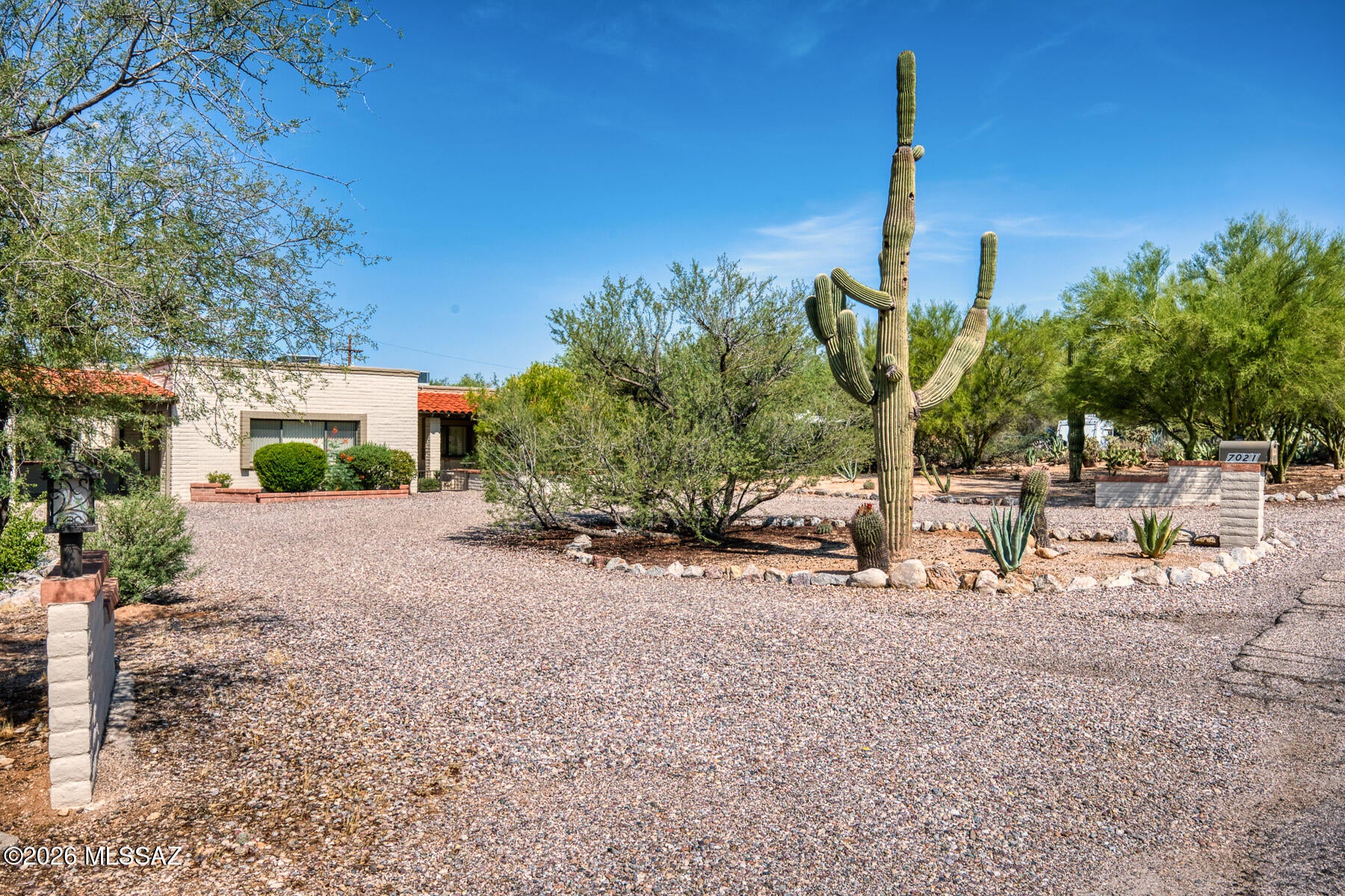 Casas Adobes Estates Resub. (1-67) - Residential