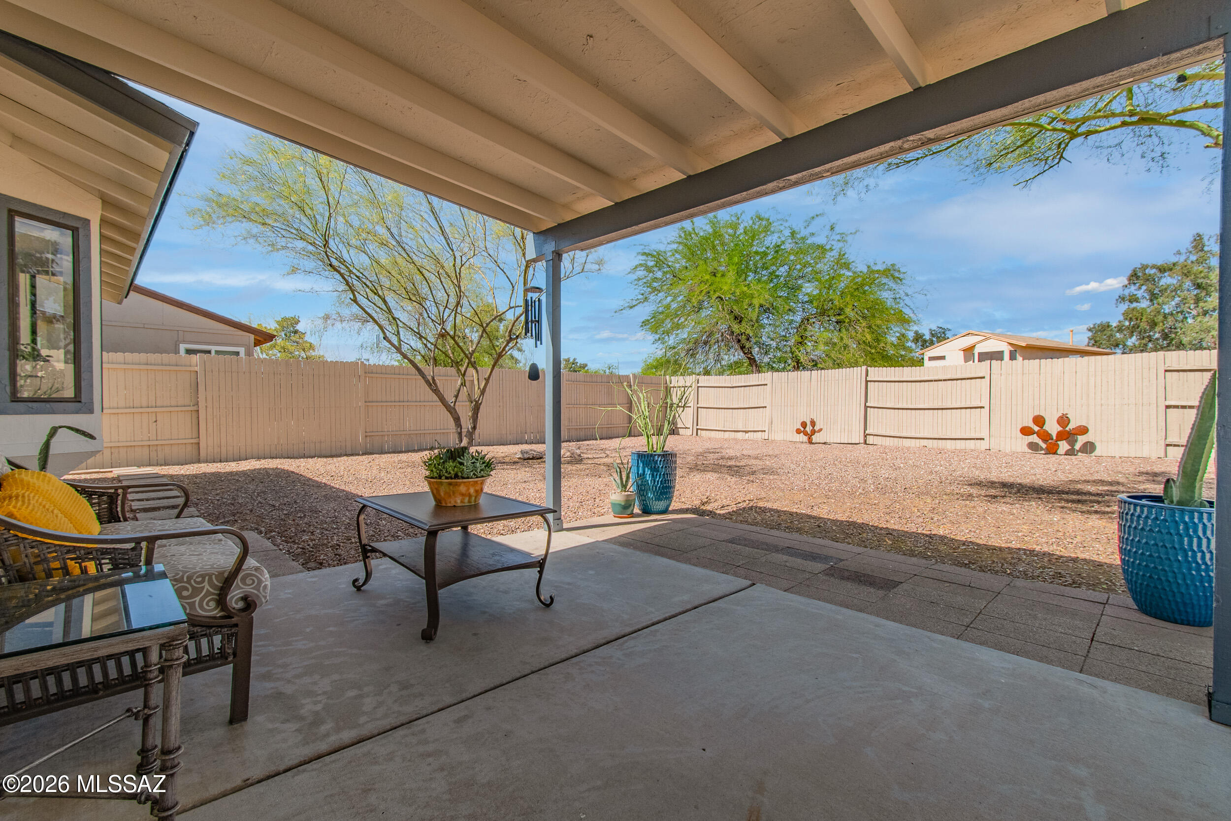 Meadowbrook (270-272, 335-347, 404-409) - Residential