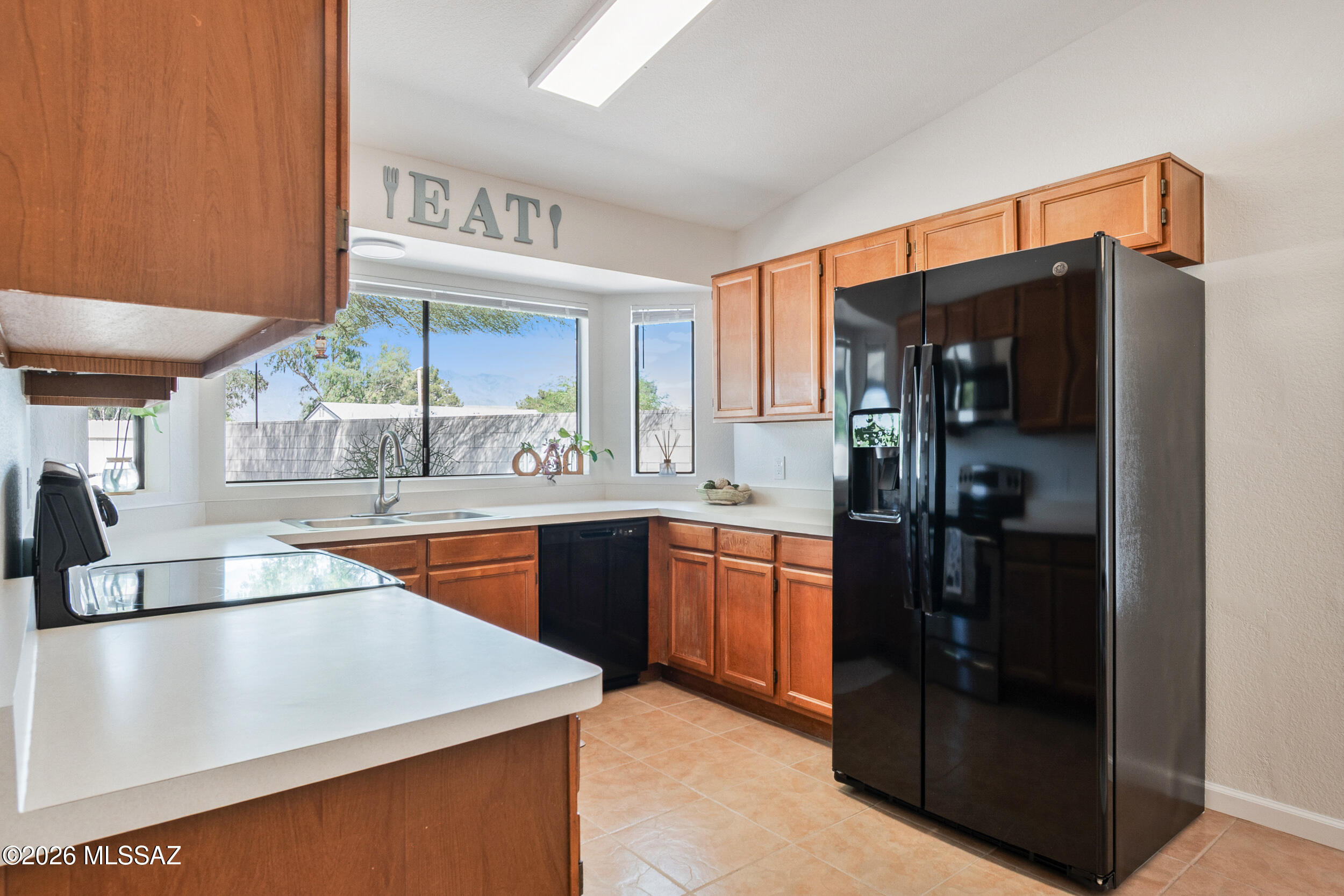 Meadowbrook (270-272, 335-347, 404-409) - Residential
