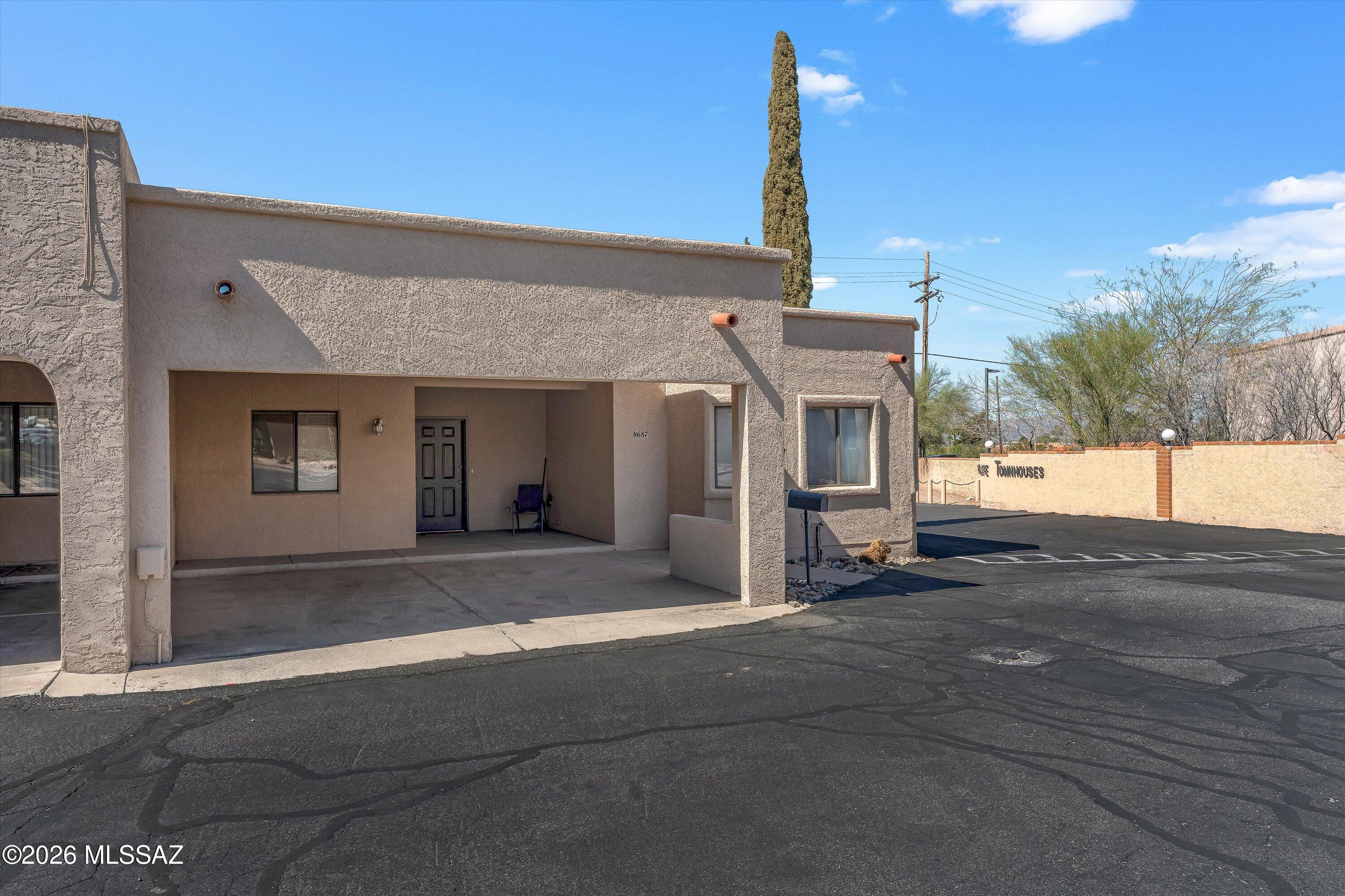 Welcome to 8687 N Avenida Amatista, located in the desirable Sunnslope Townhomes community on Tucson's northwest side. Situated just off the Oracle Road corridor, this excellent location offers quick access to shopping, restaurants, and nearby hiking trails.

This low-maintenance townhome features beautiful Pusch Peak views from the front and amazing sunset views from the private back patio. The home is ready for some updates, giving the new owner an opportunity to personalize and add value.

The easy HOA includes basic cable, trash service, community pool and spa, and common area maintenance--making this an ideal full-time residence or lock-and-leave option in a prime Tucson location.