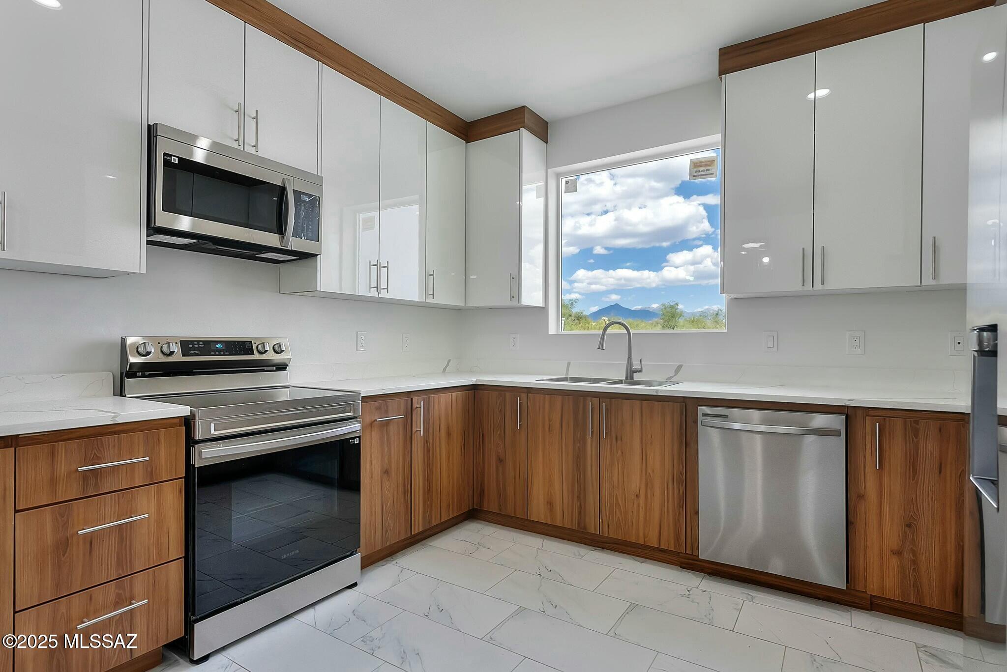 Rio Rico Ranchettes 12 - Residential