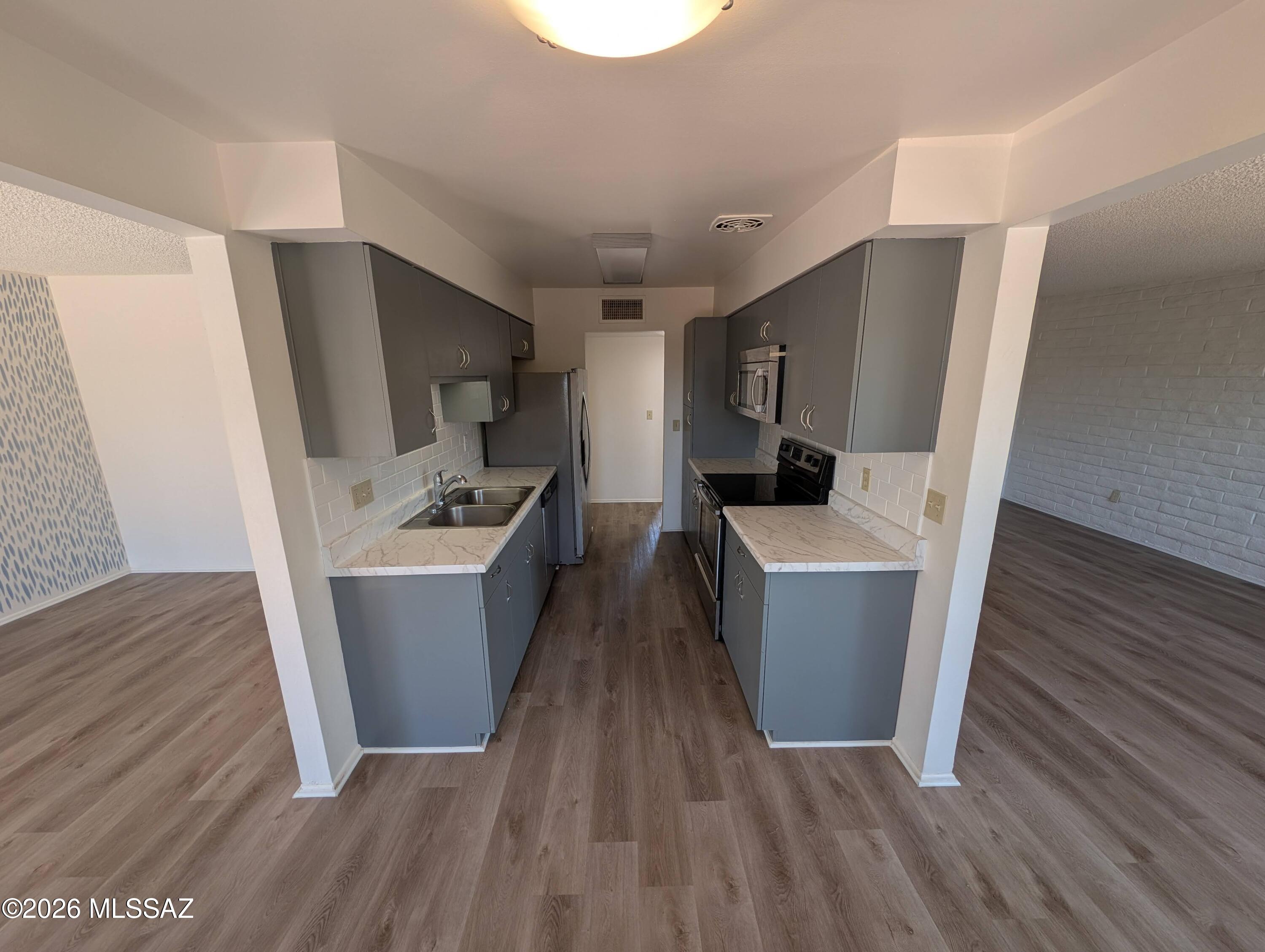 Sherwood Village - Residential