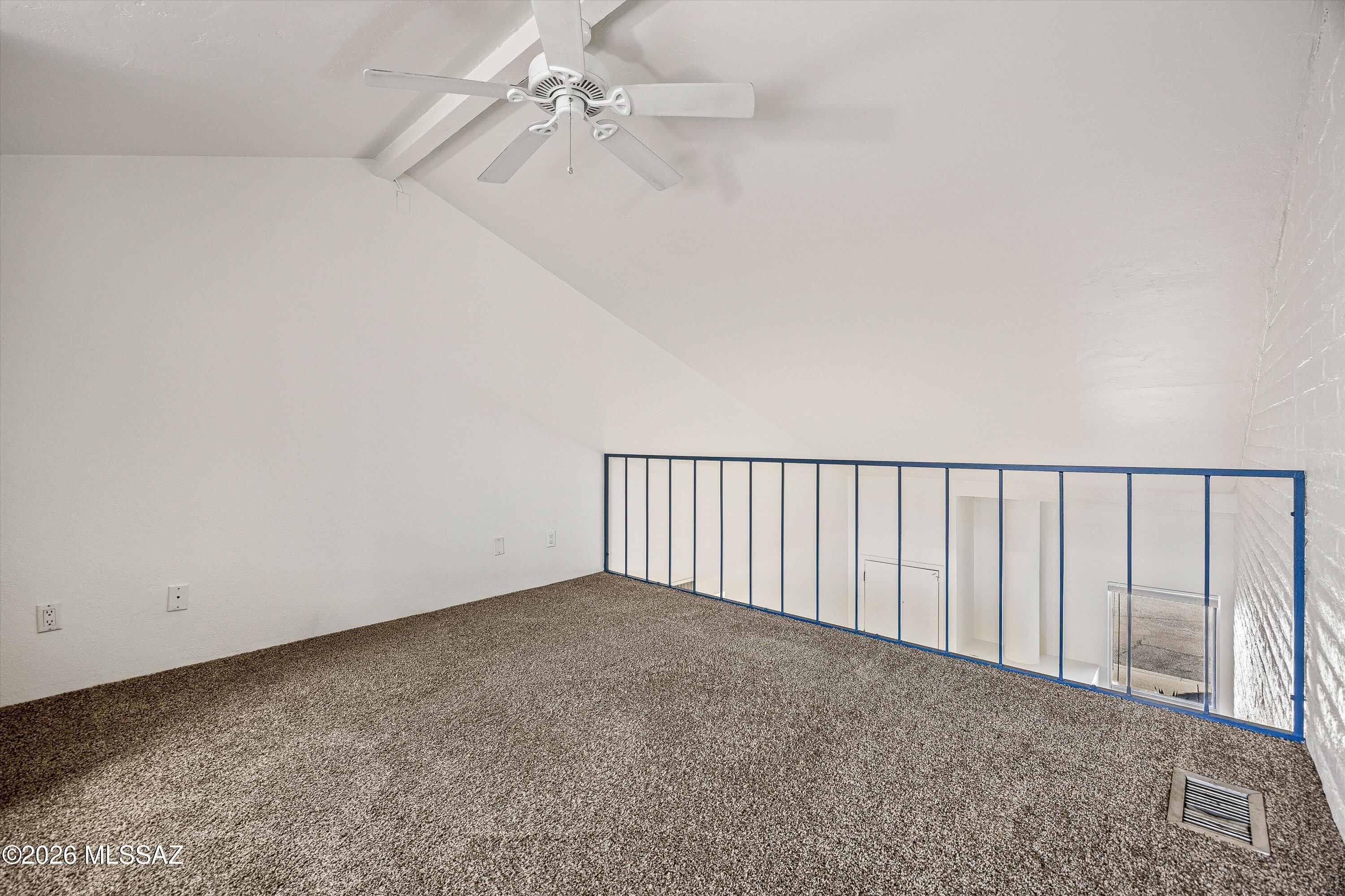 McCormick PlaceTwnhms Blk III (1-71) - Residential