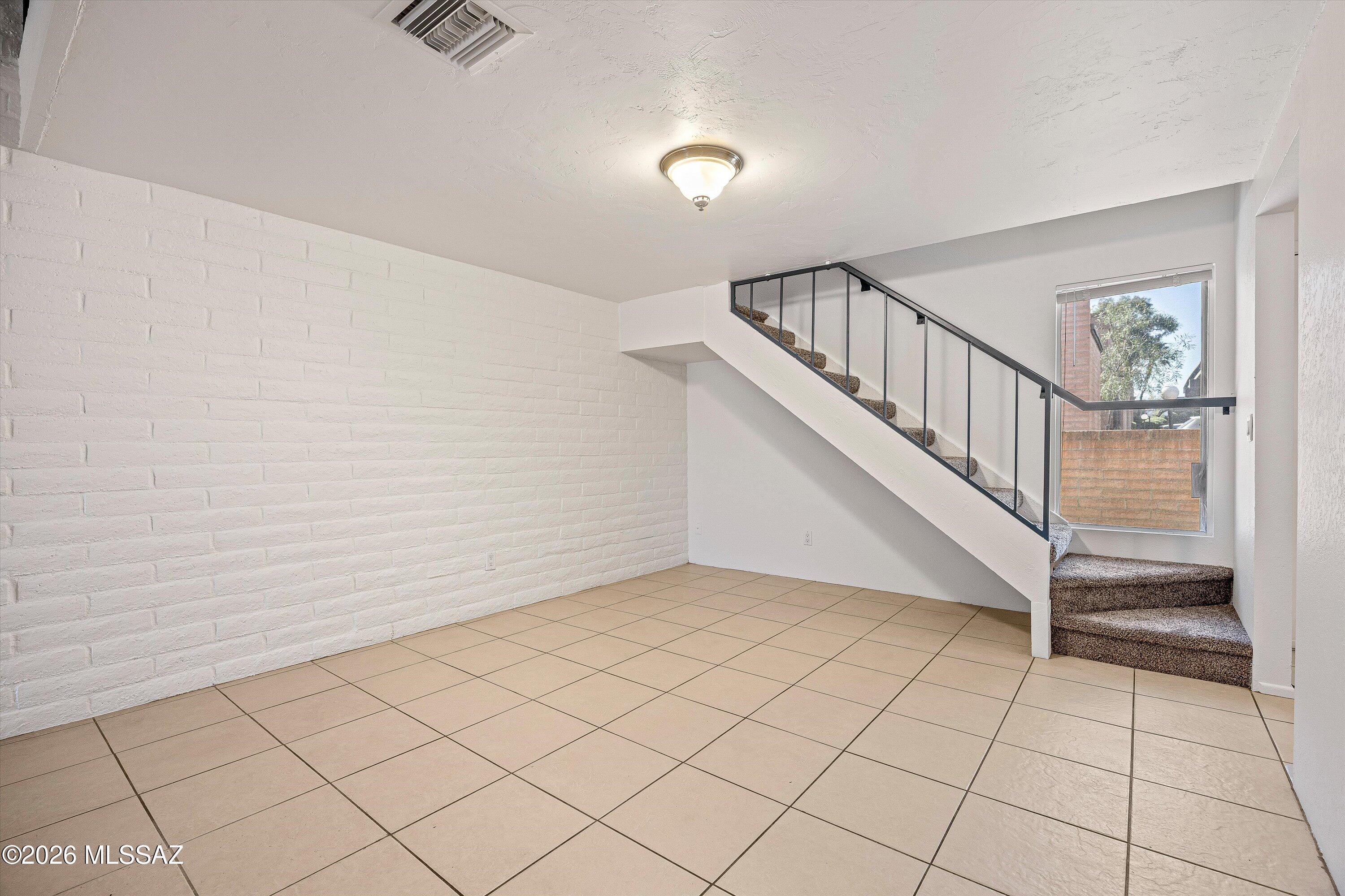 McCormick PlaceTwnhms Blk III (1-71) - Residential