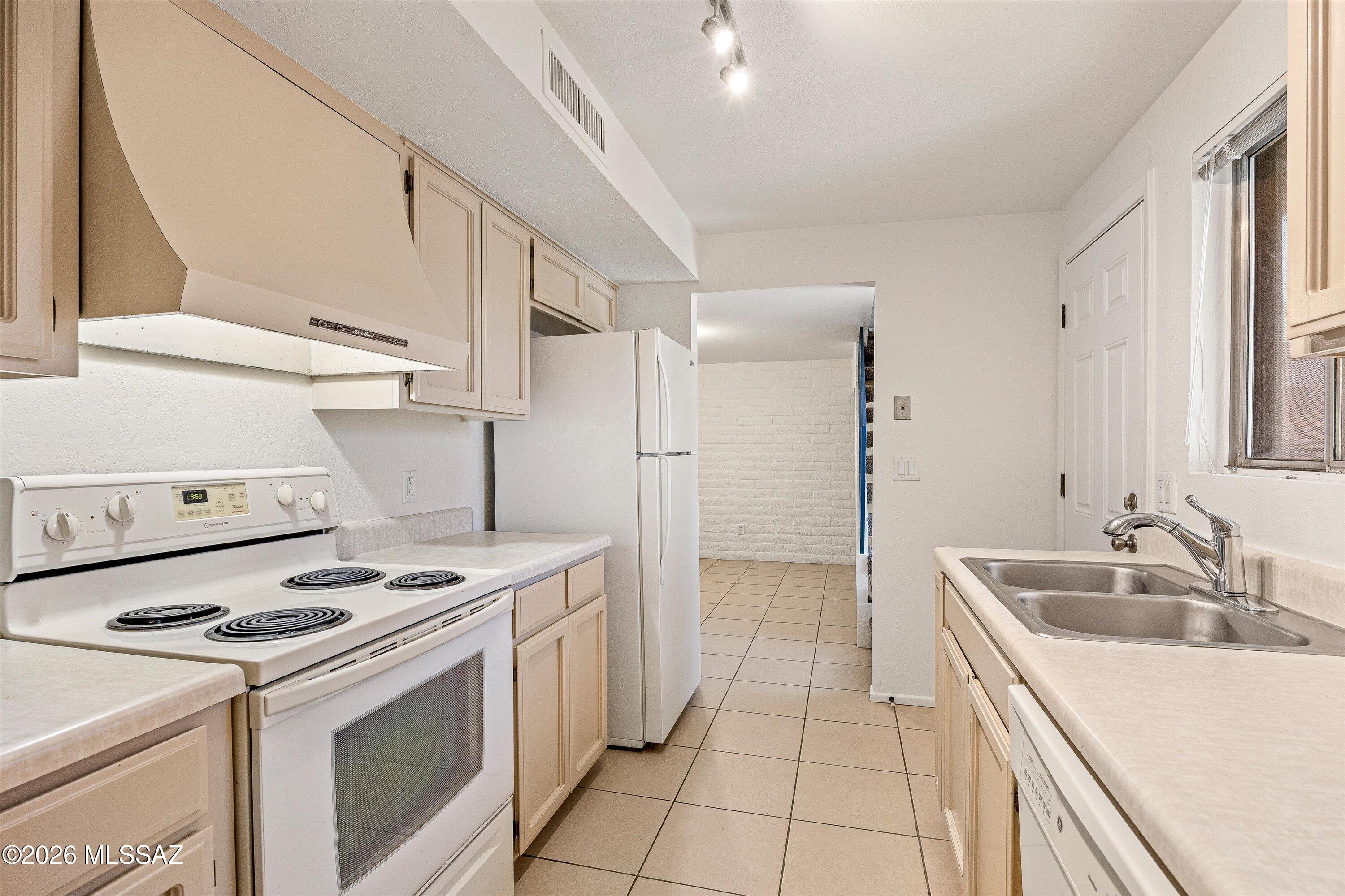 McCormick PlaceTwnhms Blk III (1-71) - Residential