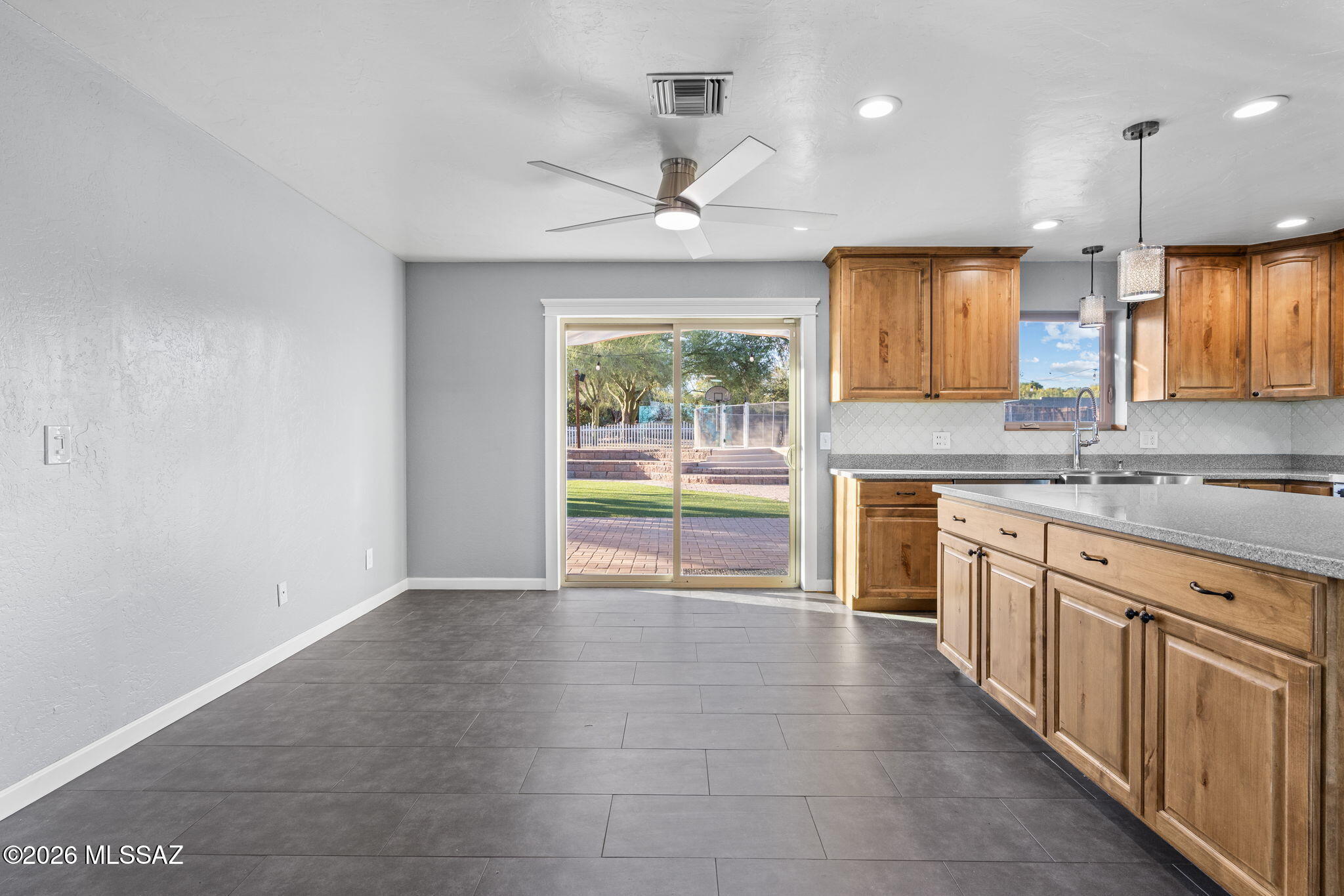 Rancho Feliz (442-647) - Residential