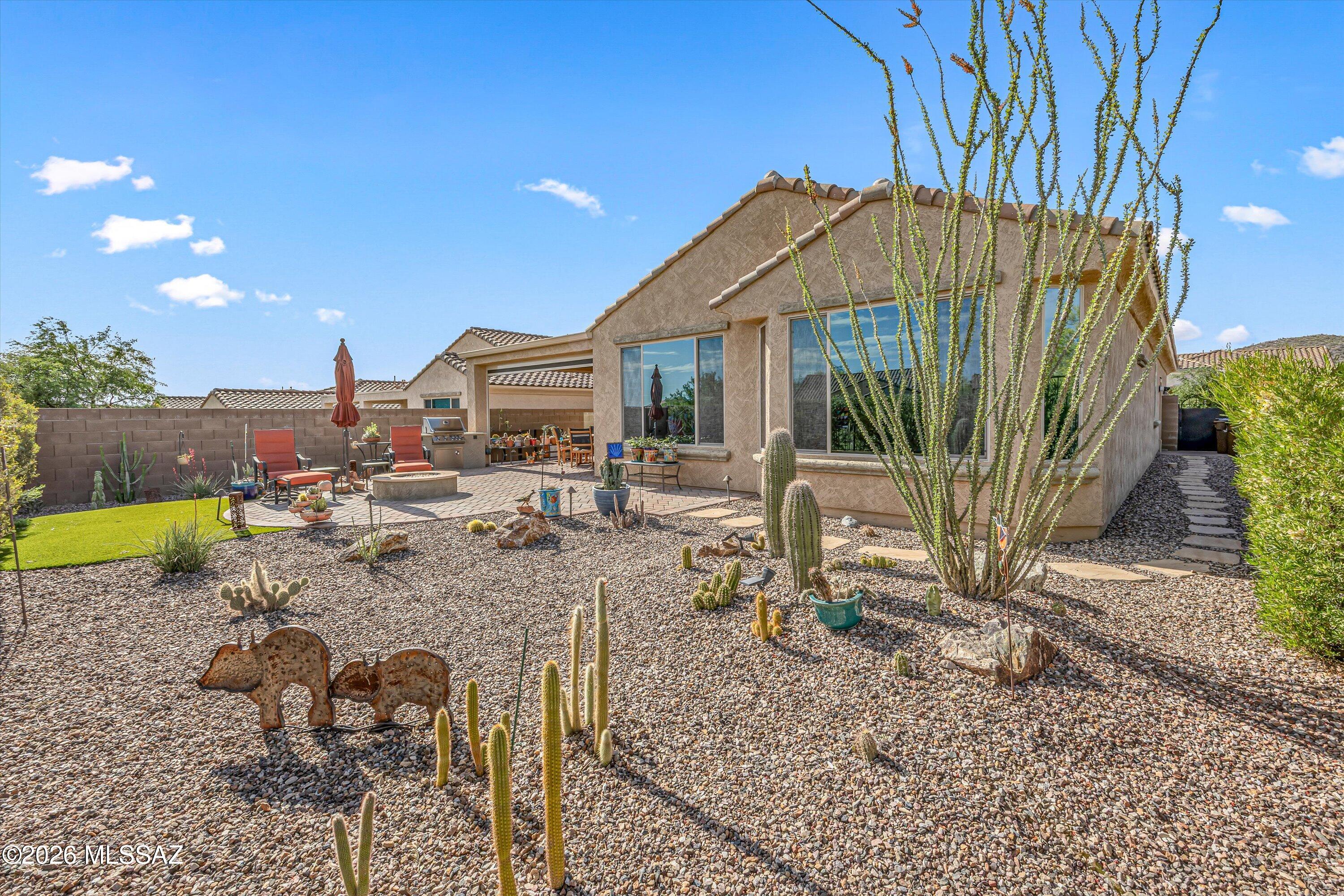 Del Webb At Dove Mountain SQ20131930189 - Residential
