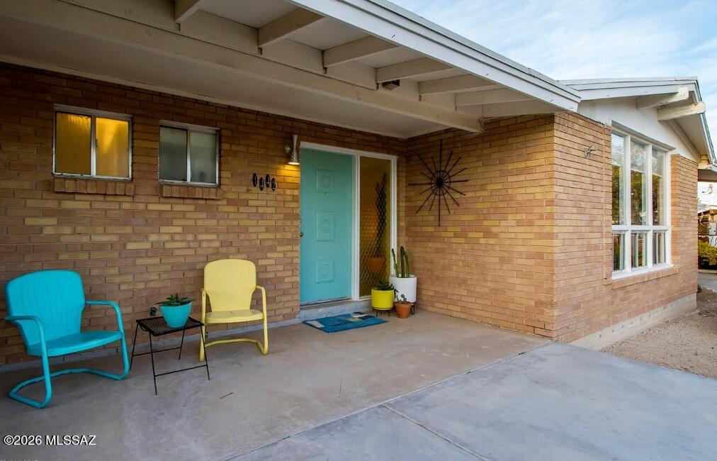 Desert Hills (83-124) - Residential Lease