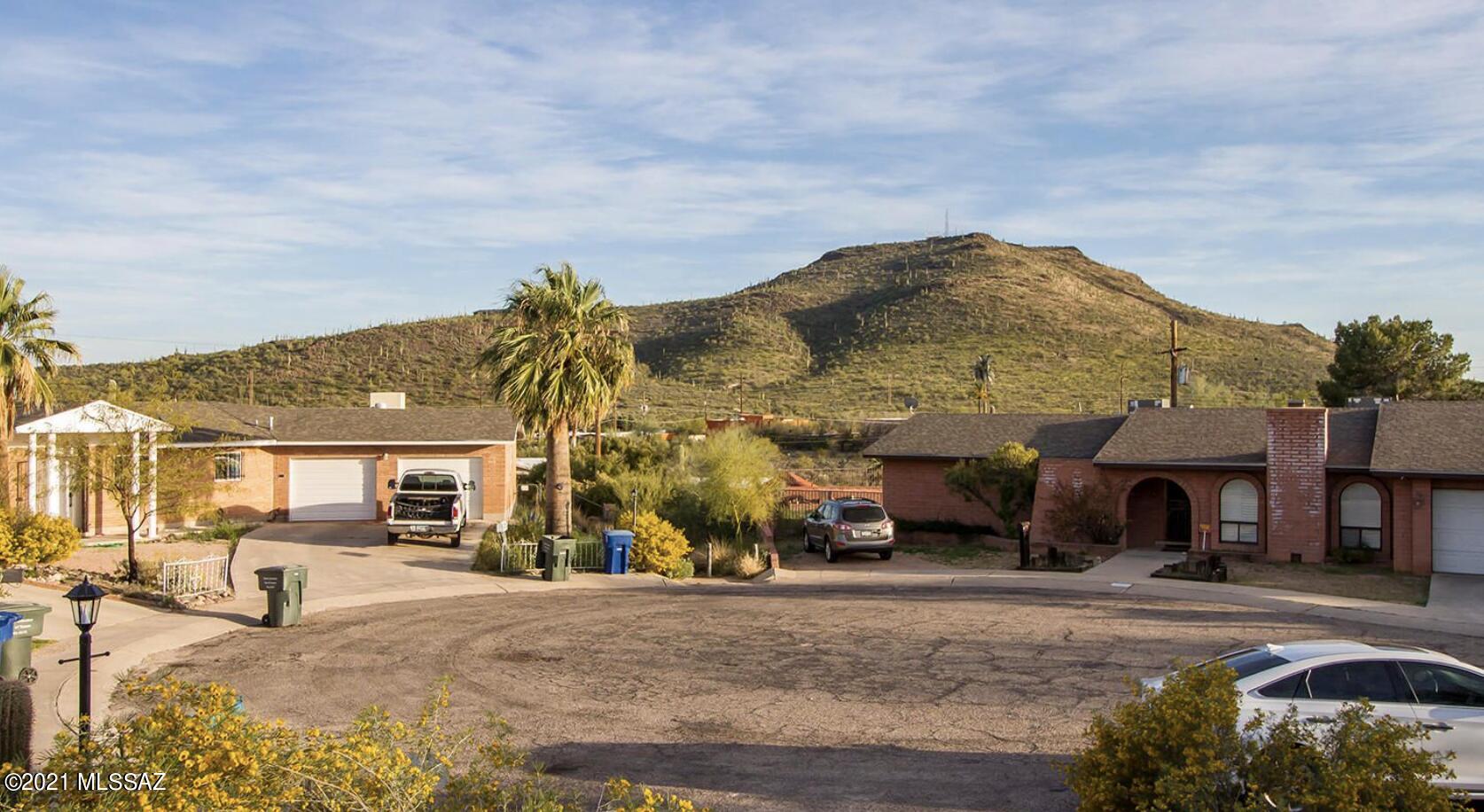 Desert Hills (83-124) - Residential Lease