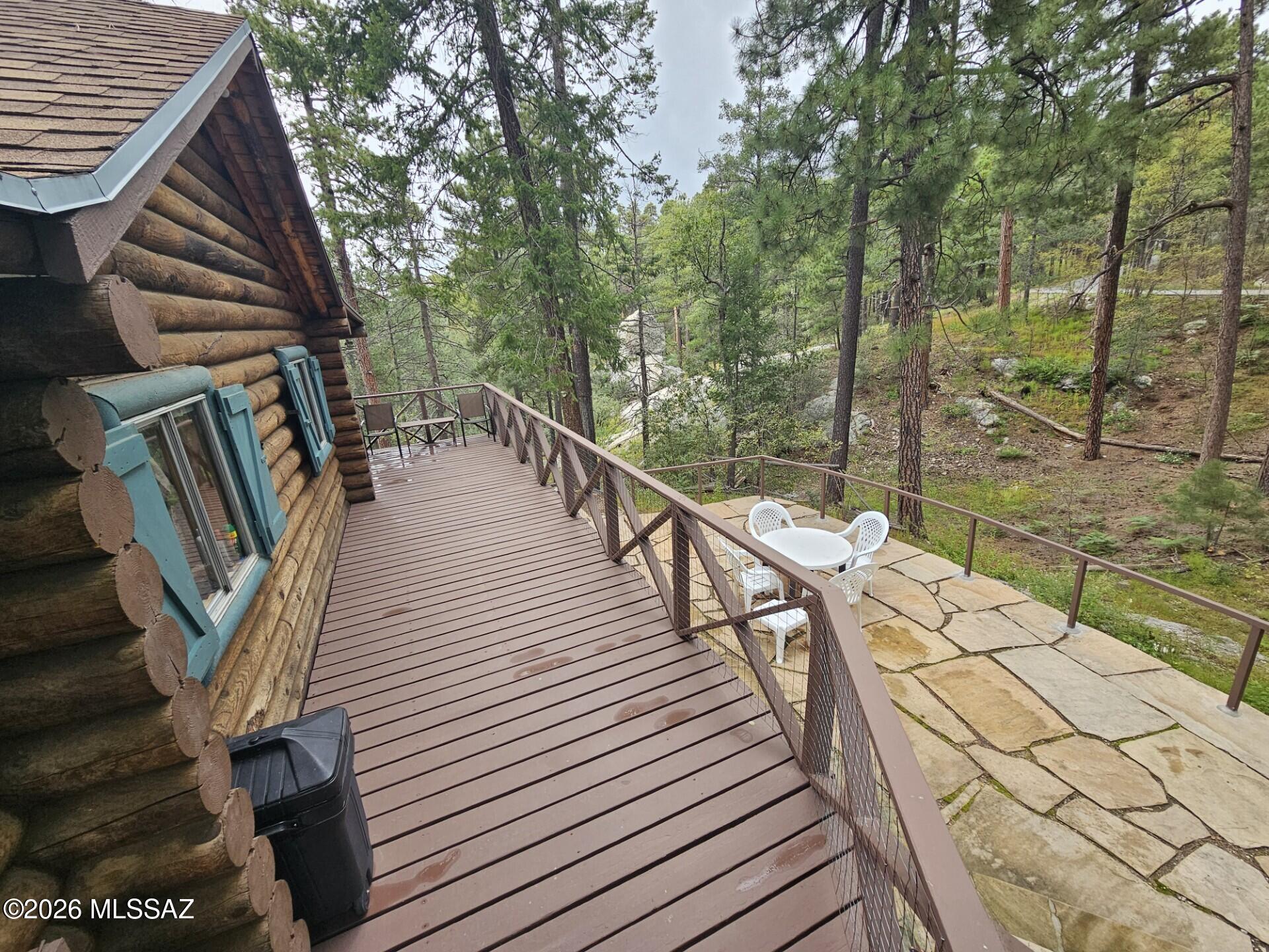 Loma Sabino Pines - Residential