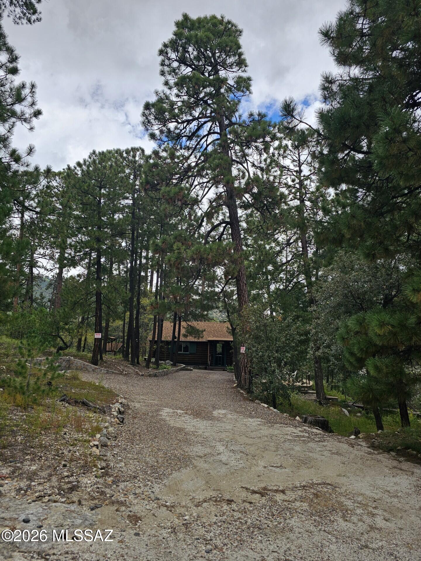 Loma Sabino Pines - Residential