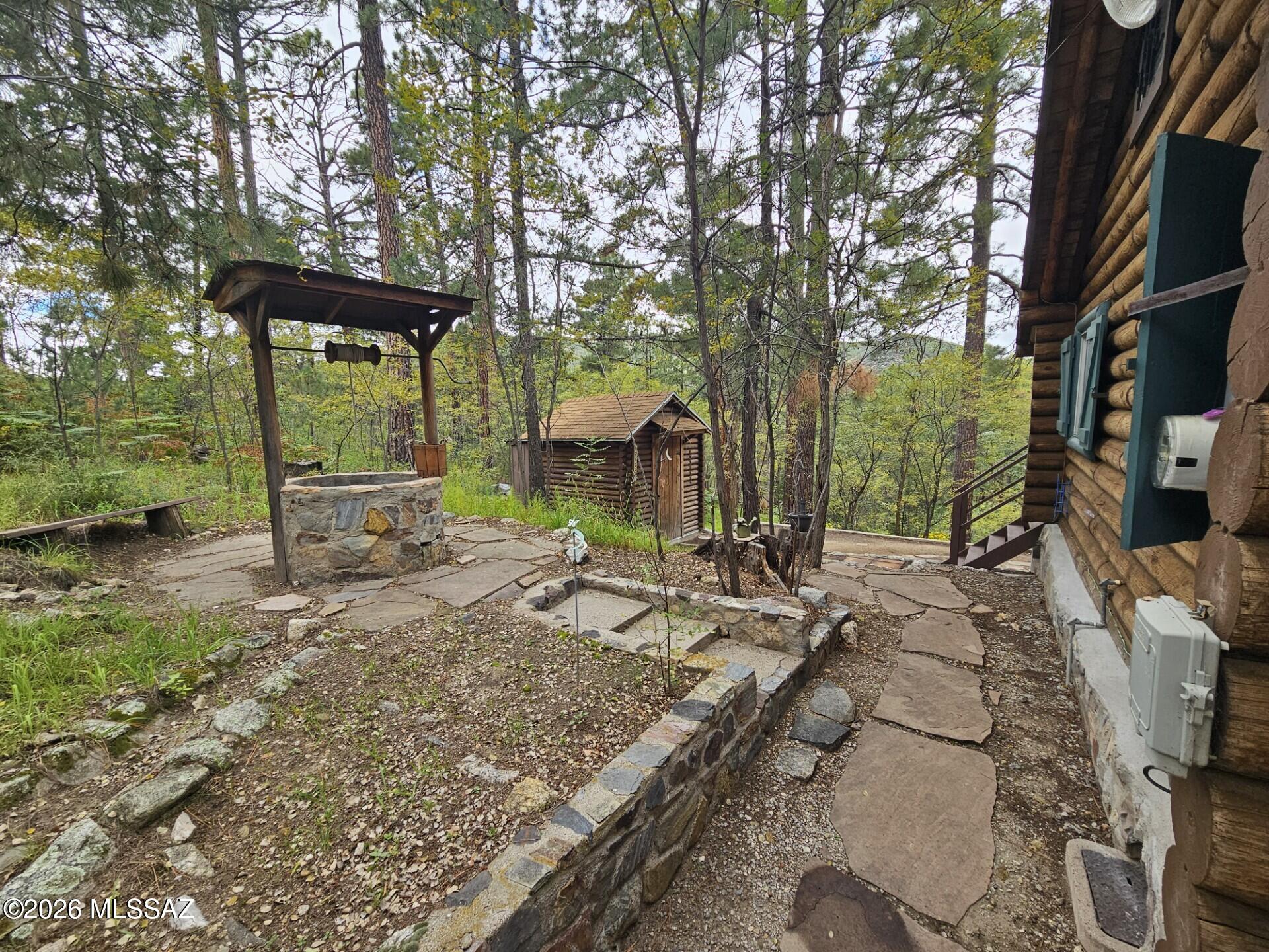 Loma Sabino Pines - Residential