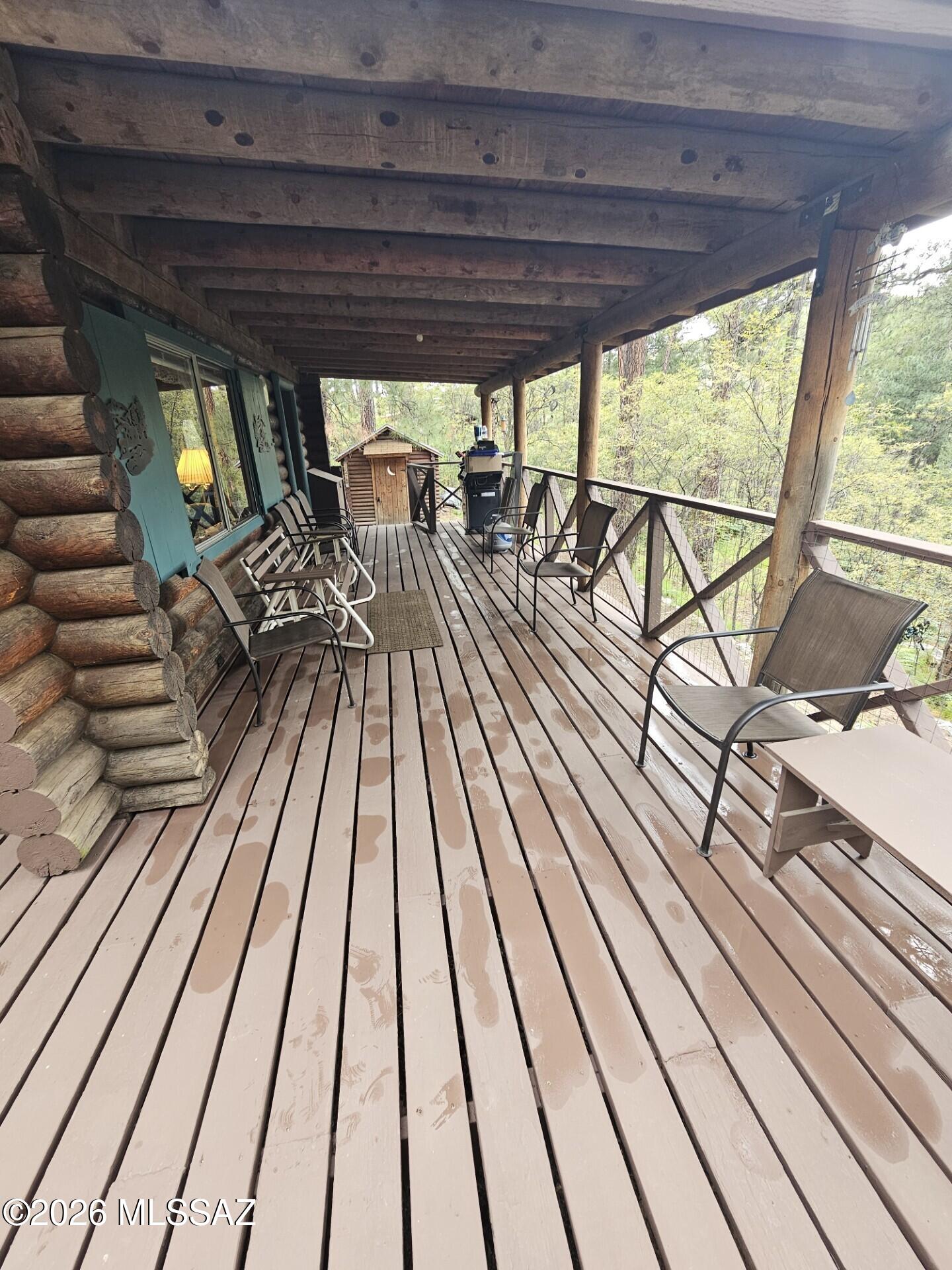 Loma Sabino Pines - Residential