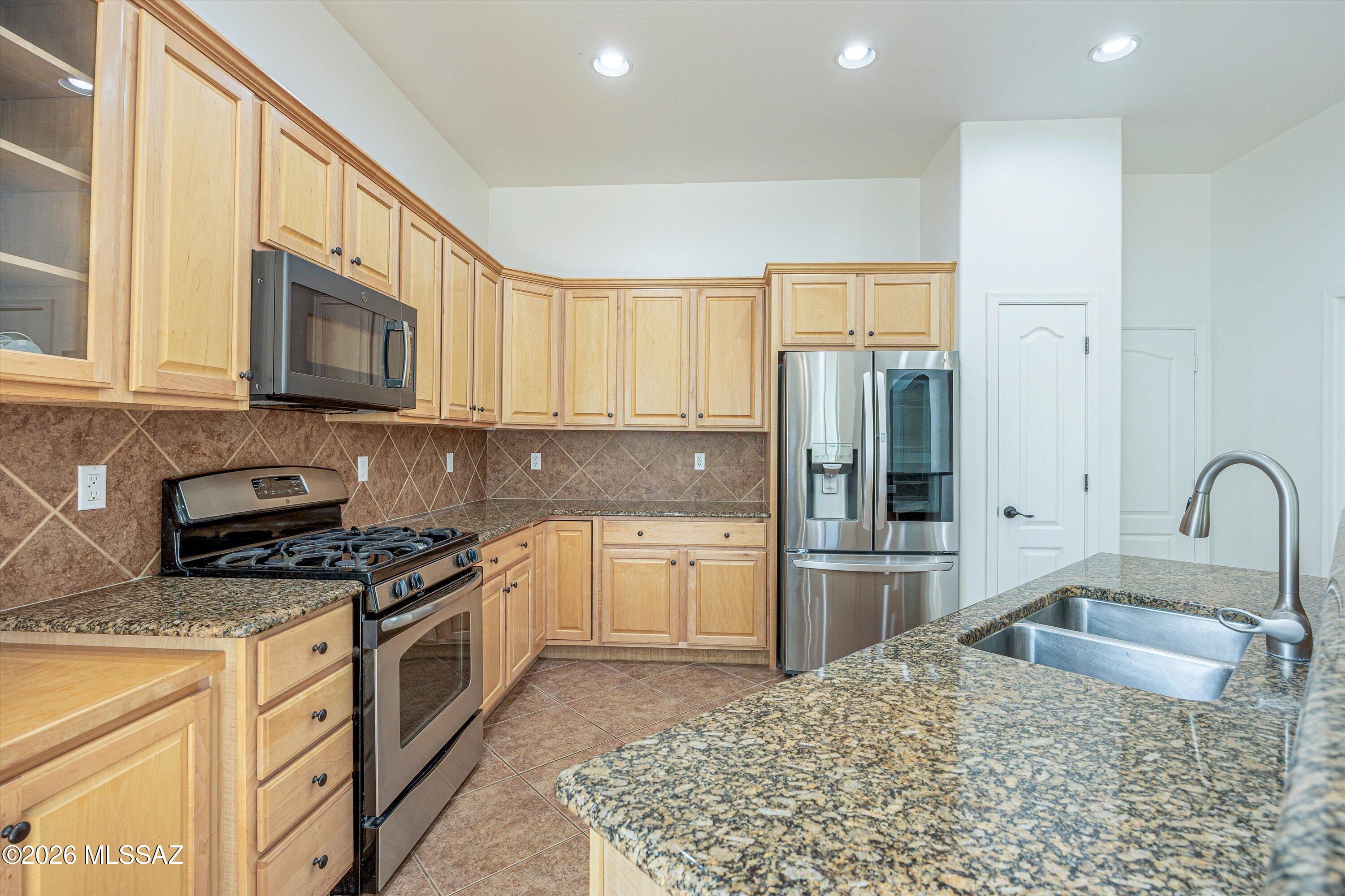 Rancho Del Lago (1-100) - Residential