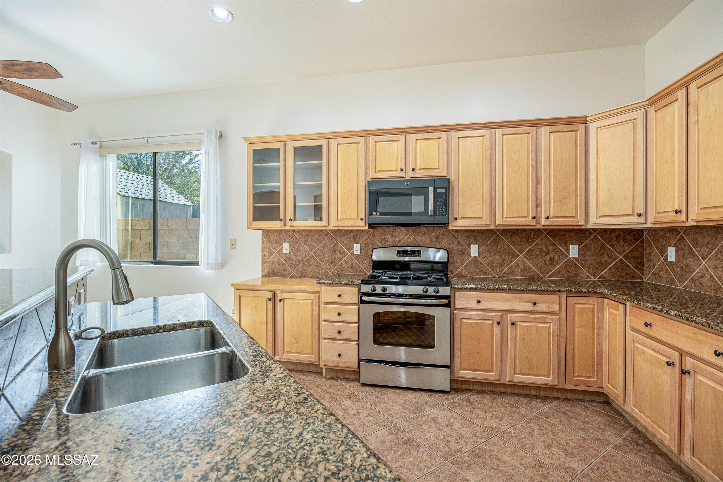 Rancho Del Lago (1-100) - Residential