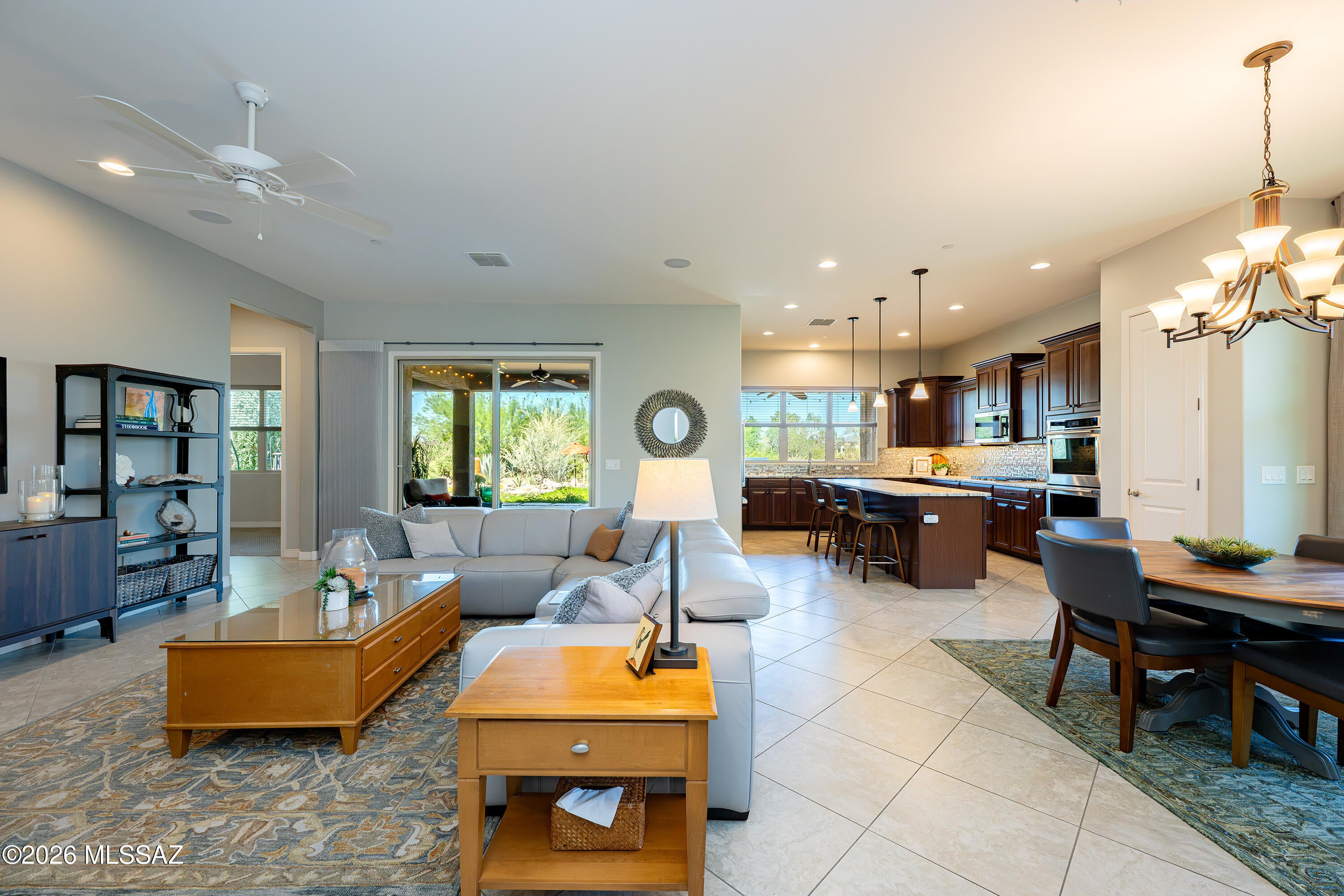 Silverbell West R-10 SQ20140800103 - Residential