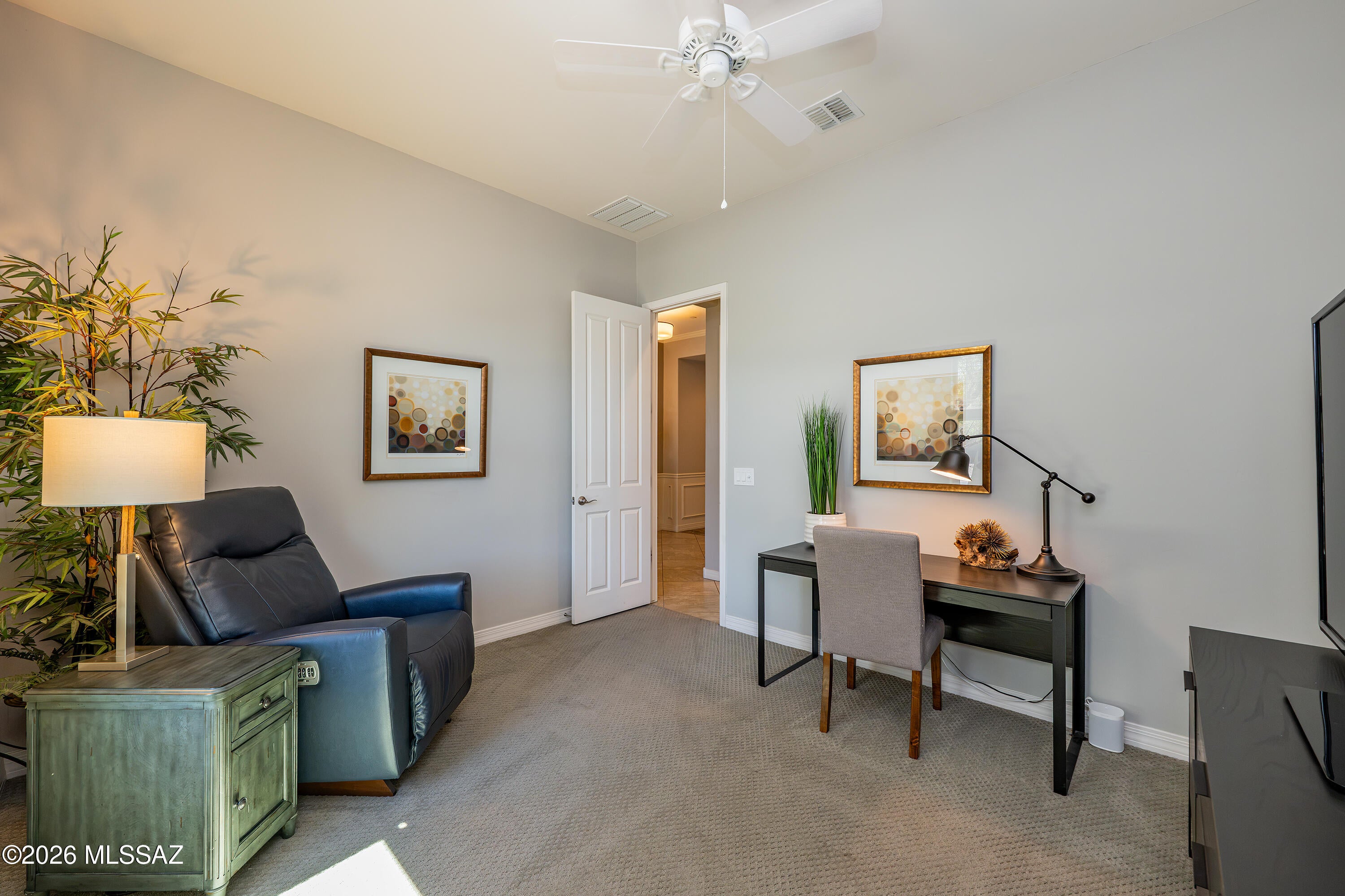 Silverbell West R-10 SQ20140800103 - Residential