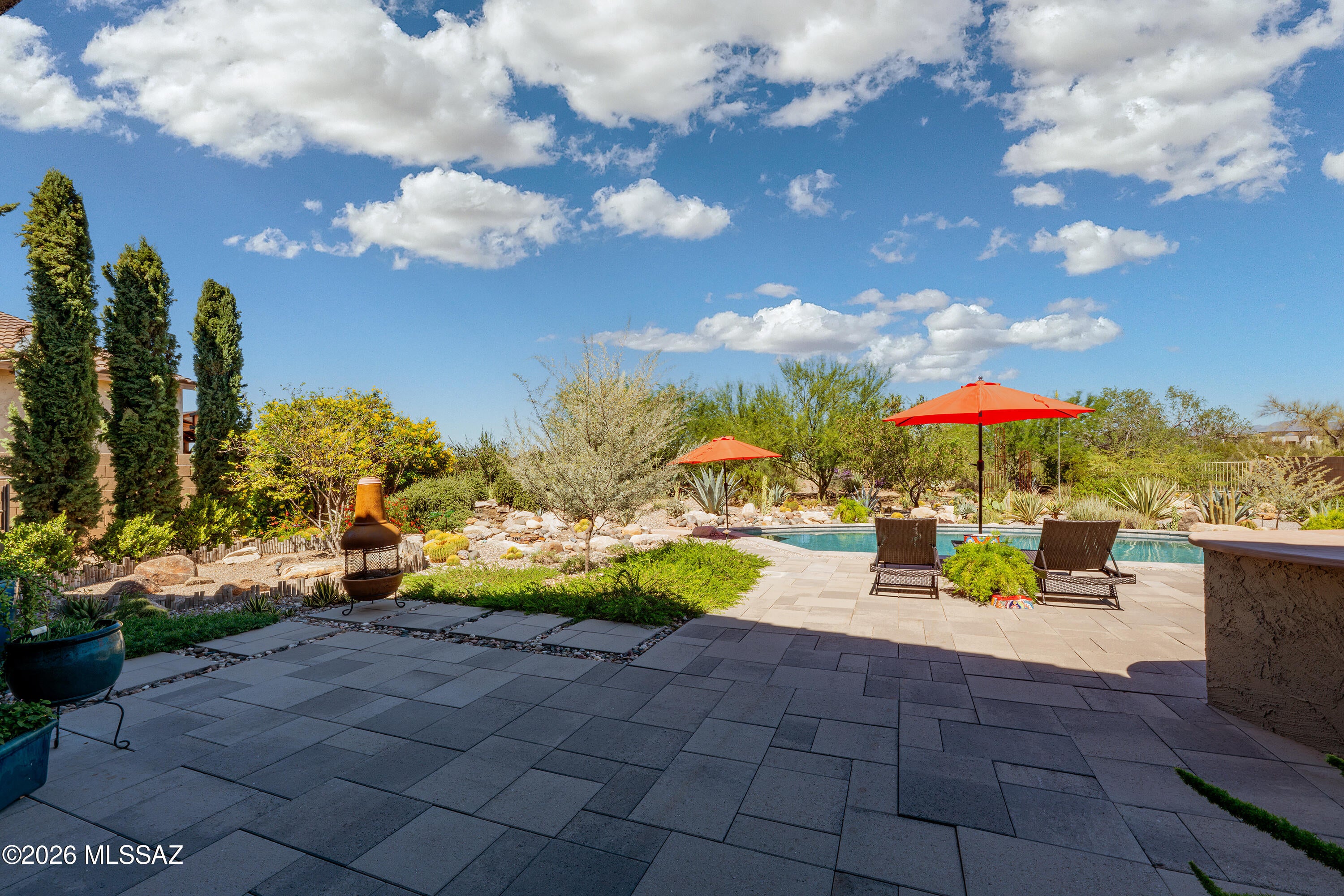 Silverbell West R-10 SQ20140800103 - Residential