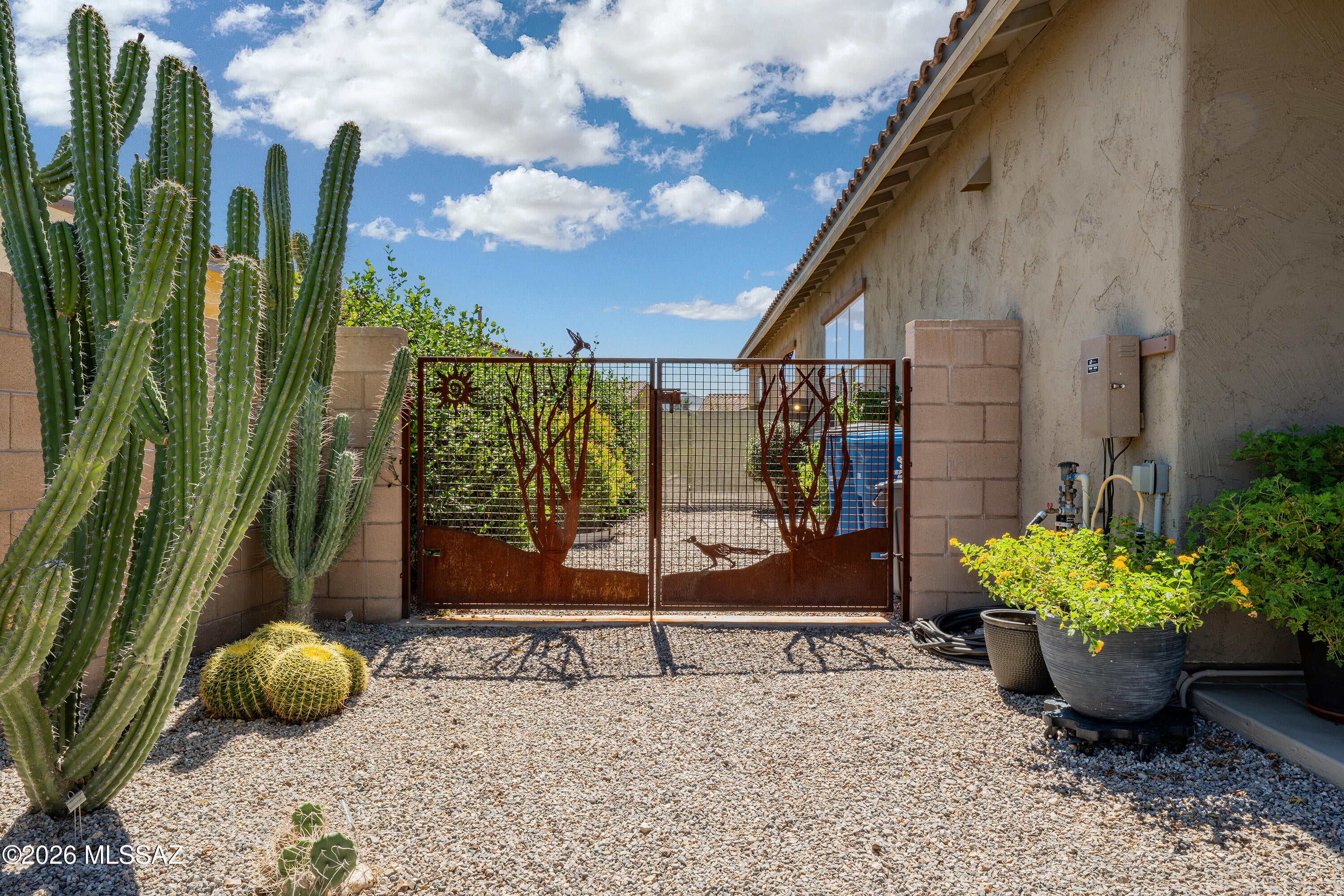 Silverbell West R-10 SQ20140800103 - Residential