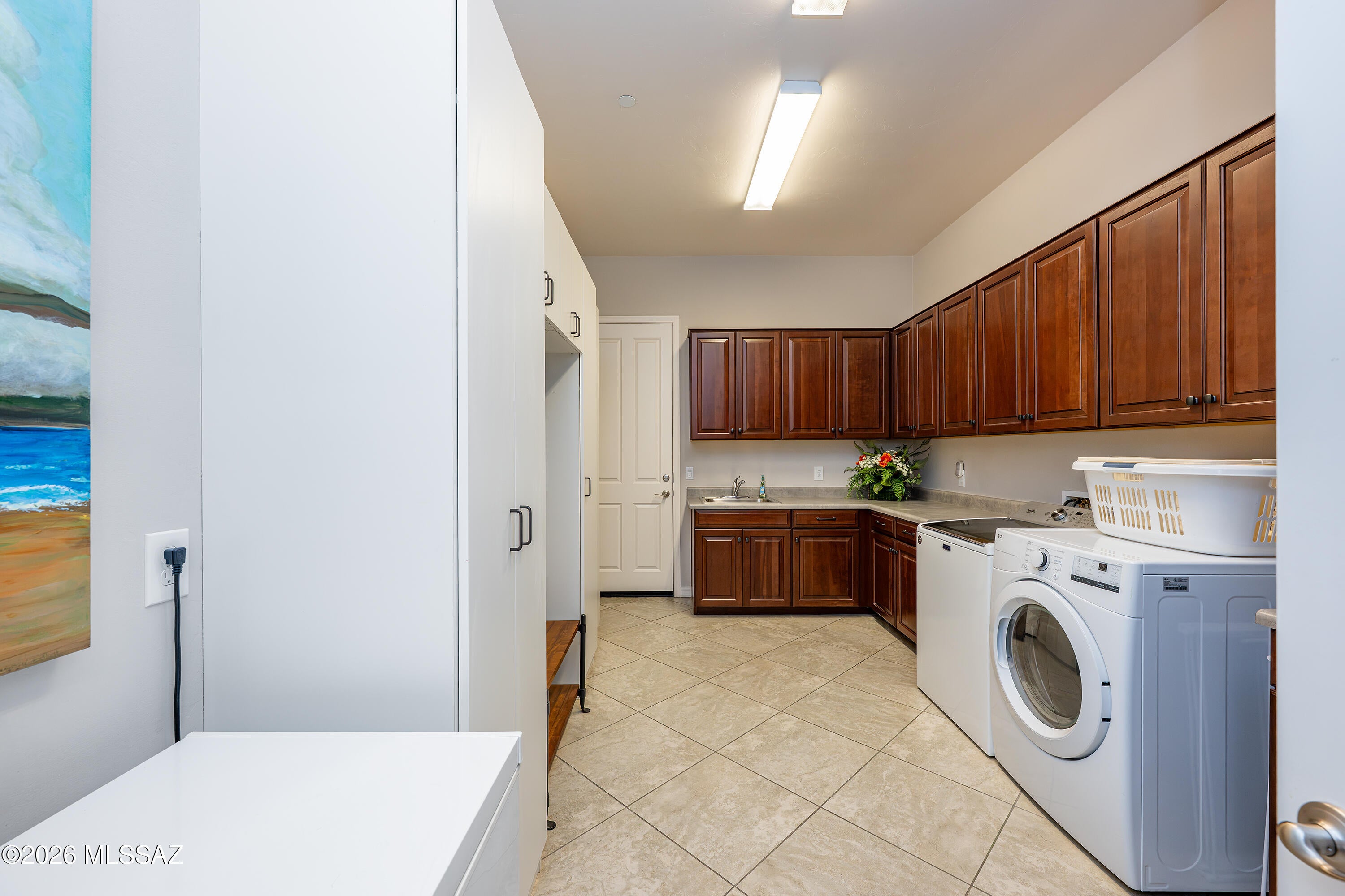 Silverbell West R-10 SQ20140800103 - Residential