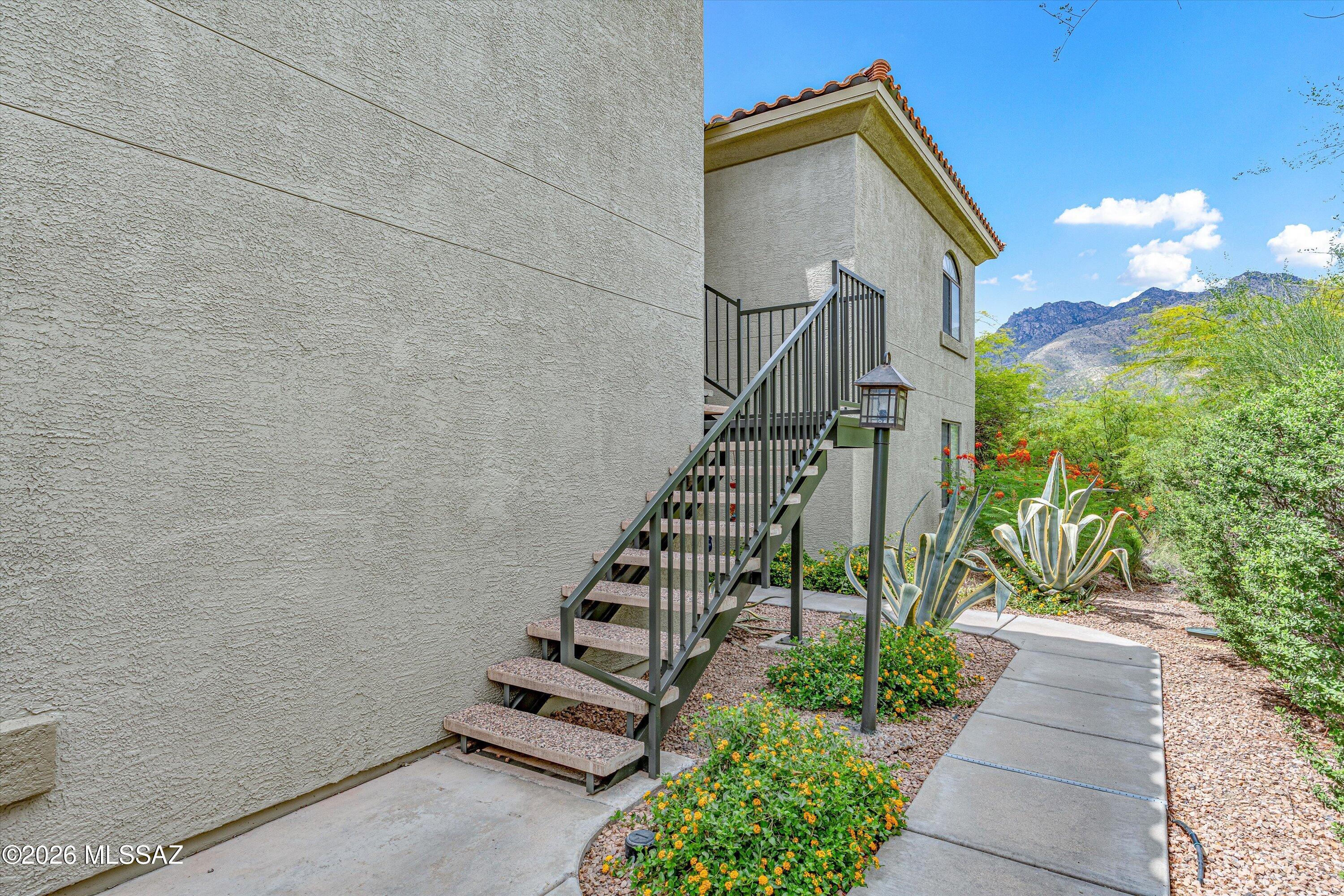 Veranda at Ventana Condominiums - Residential