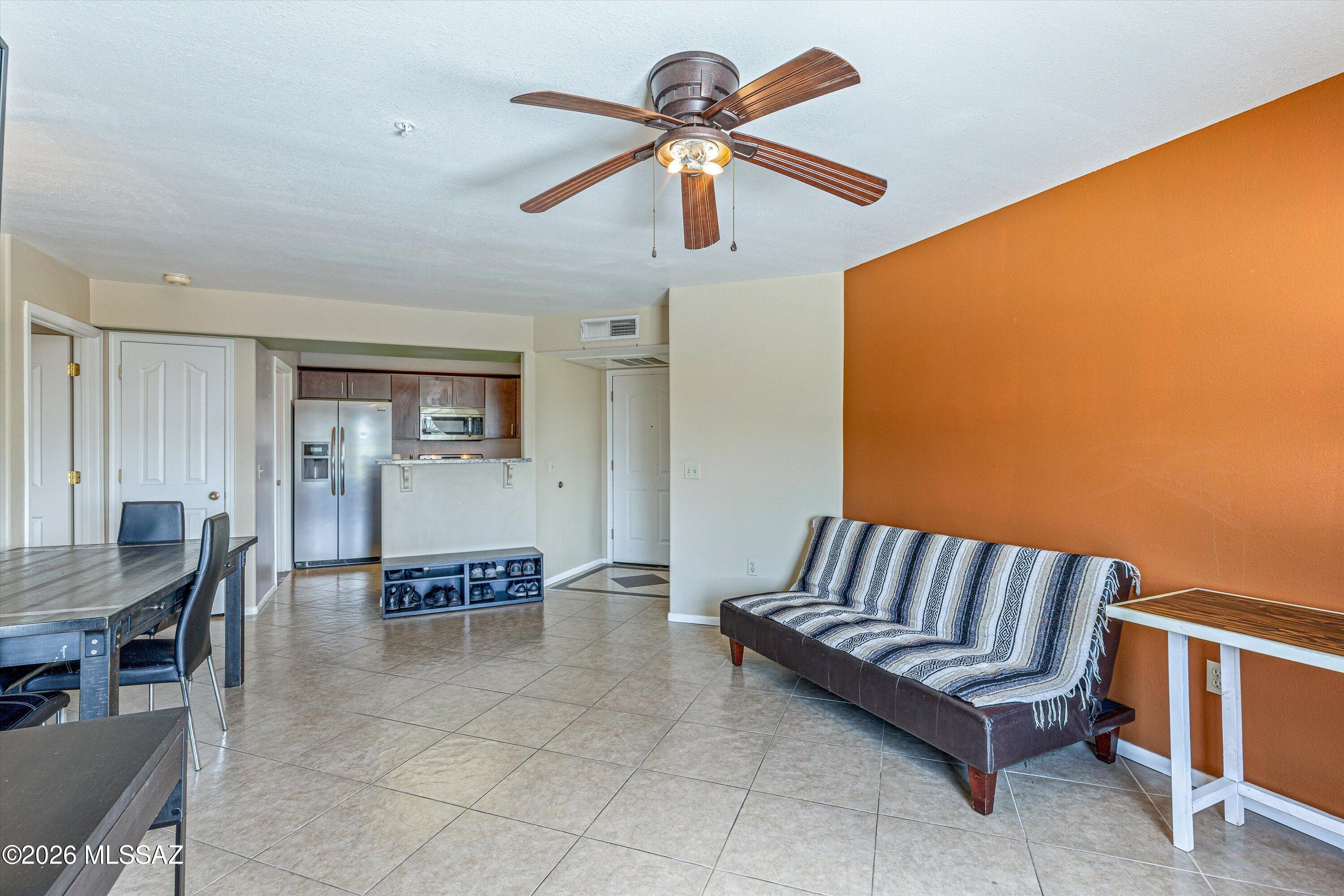 Veranda at Ventana Condominiums - Residential