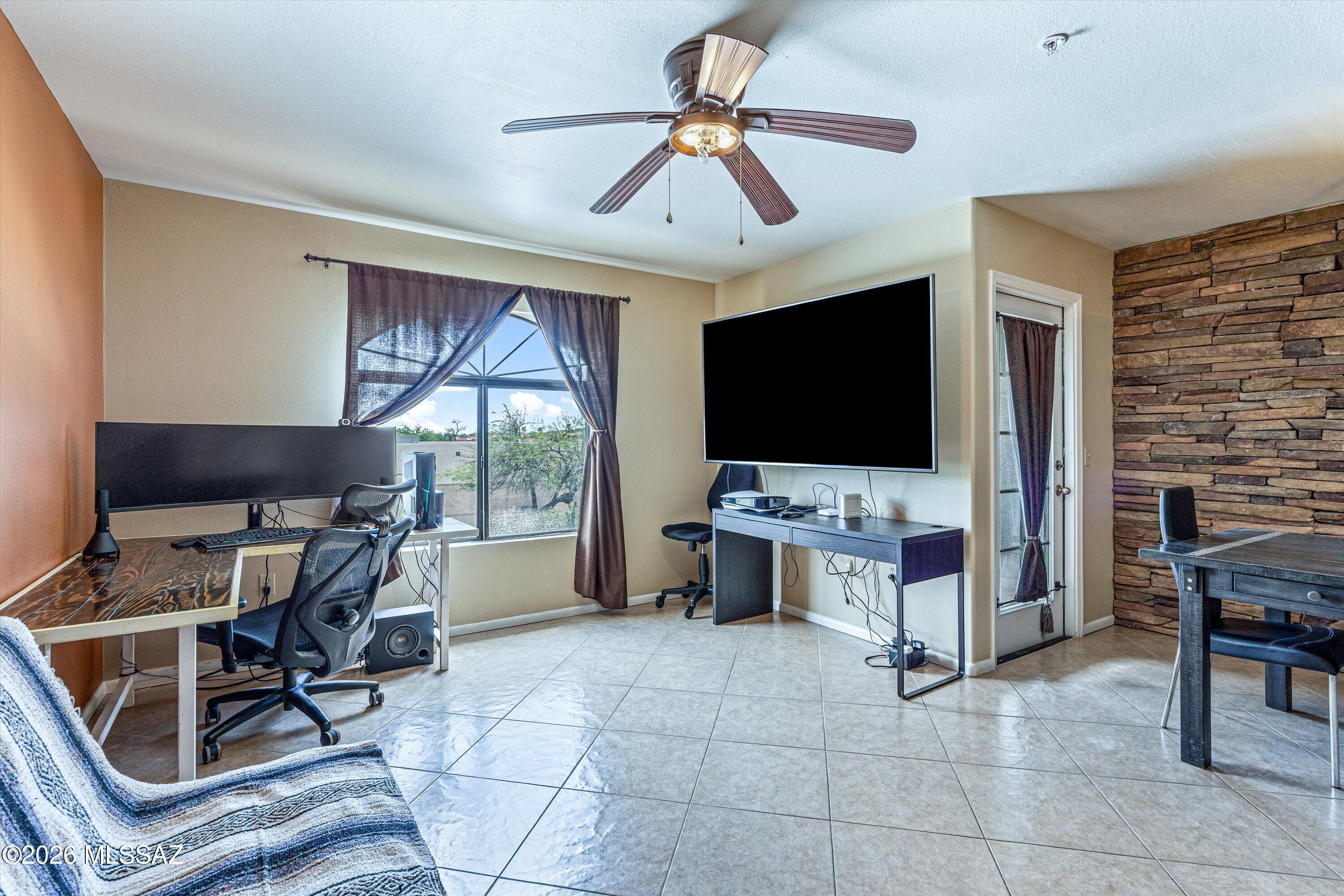 Veranda at Ventana Condominiums - Residential