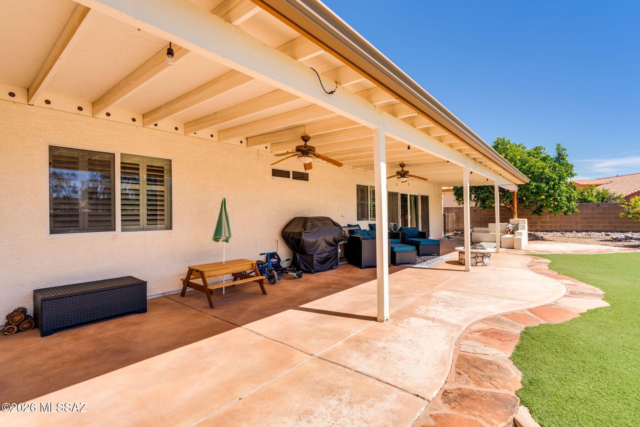 Hacienda Del Oro (1-879) - Residential