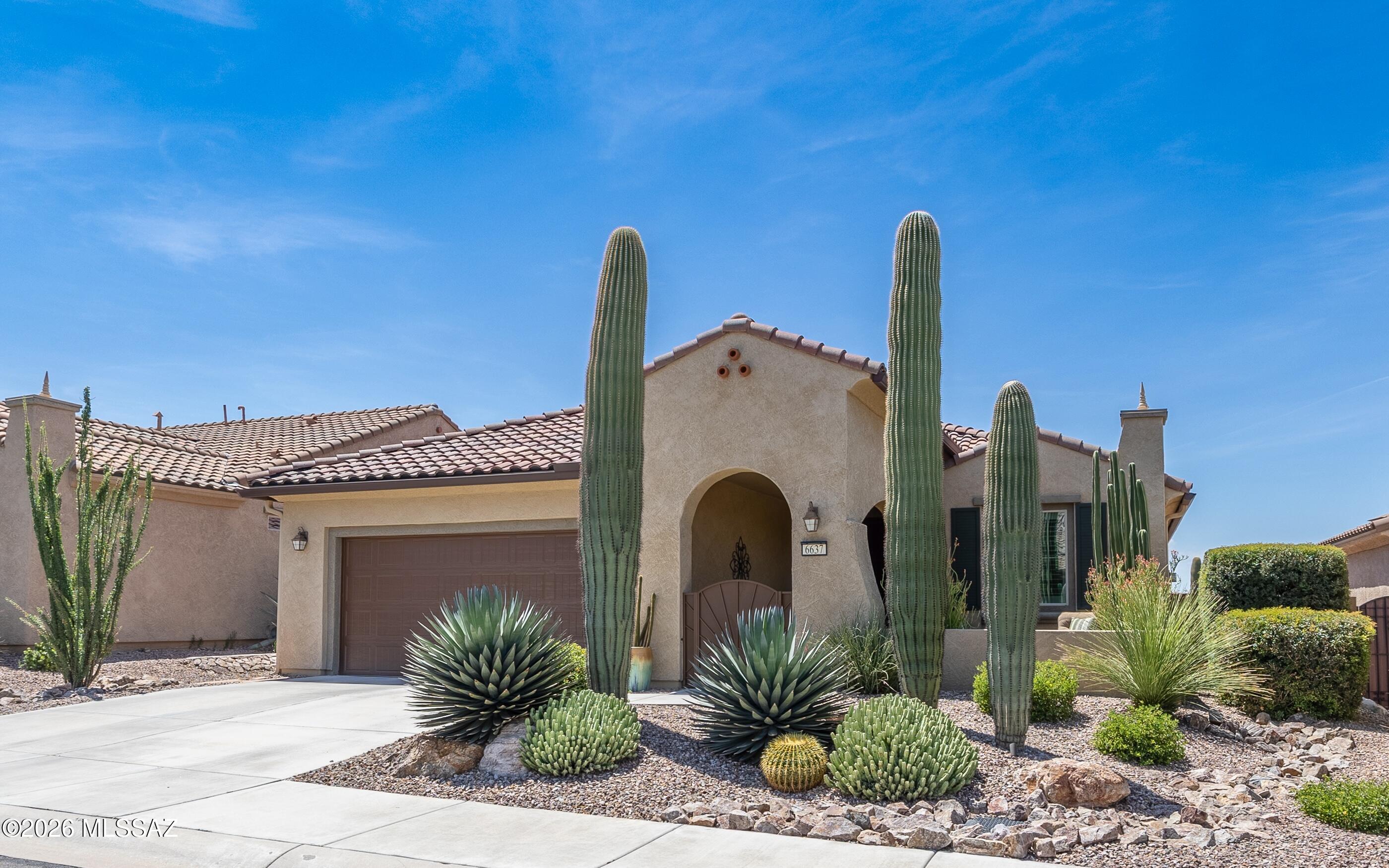 Del Webb At Dove Mountain SQ20131930189 - Residential
