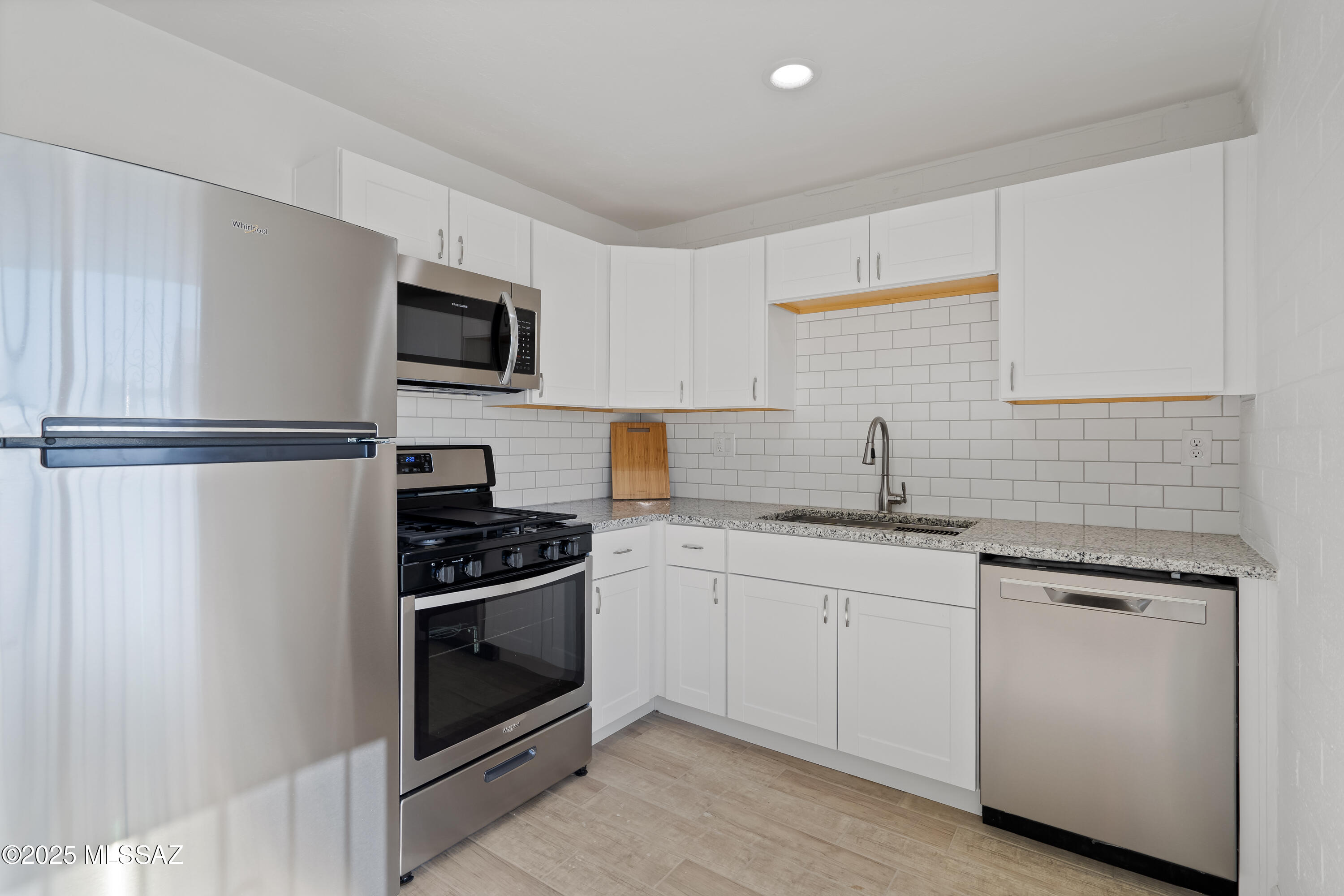 Bronx Park Addition - Residential Income