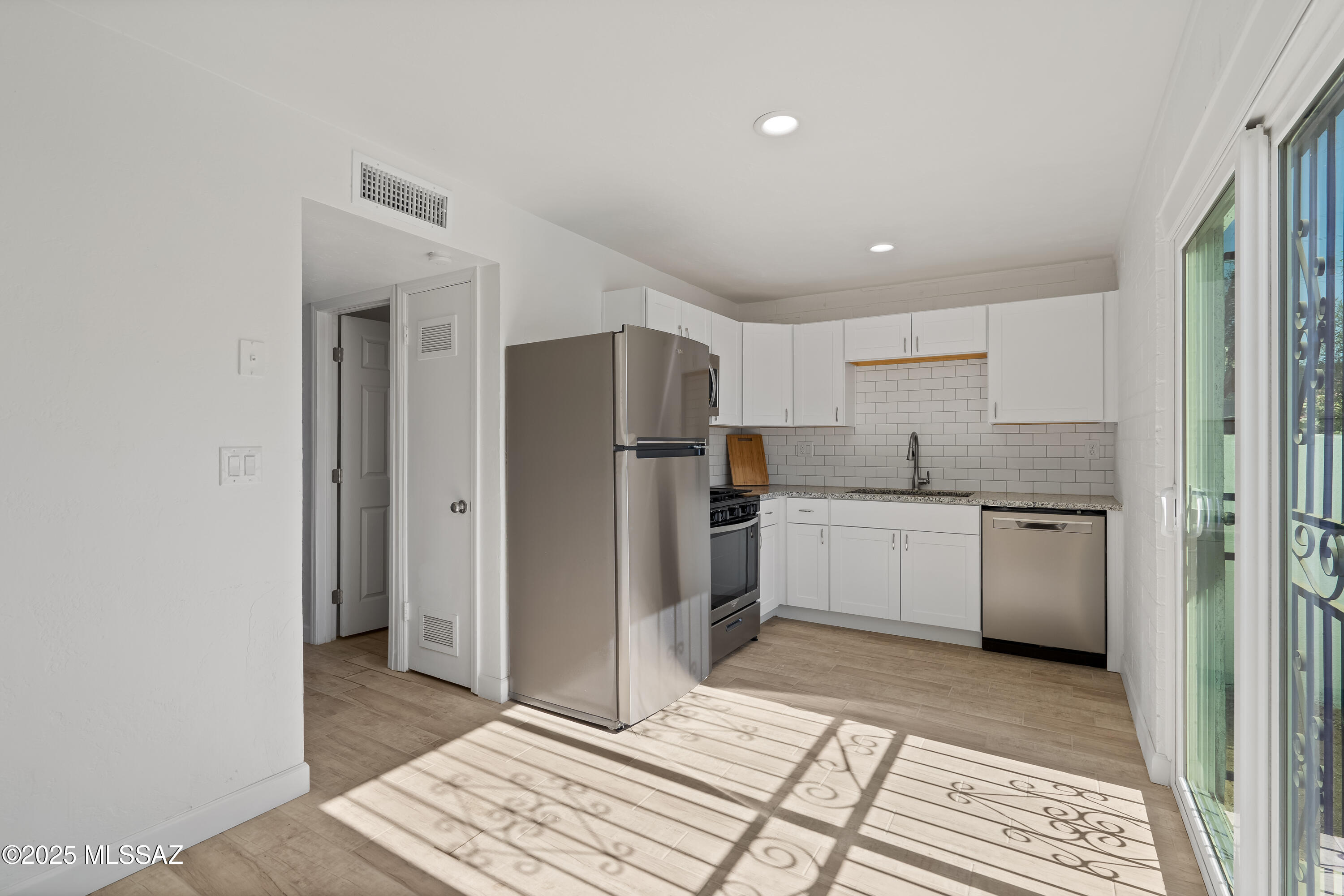 Bronx Park Addition - Residential Income