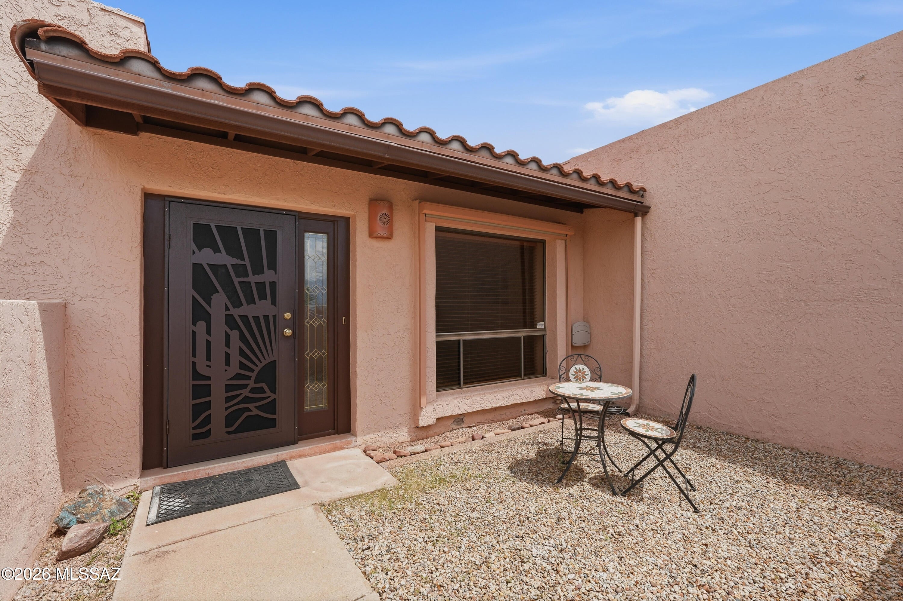 Catalina Madre (71-127) - Residential