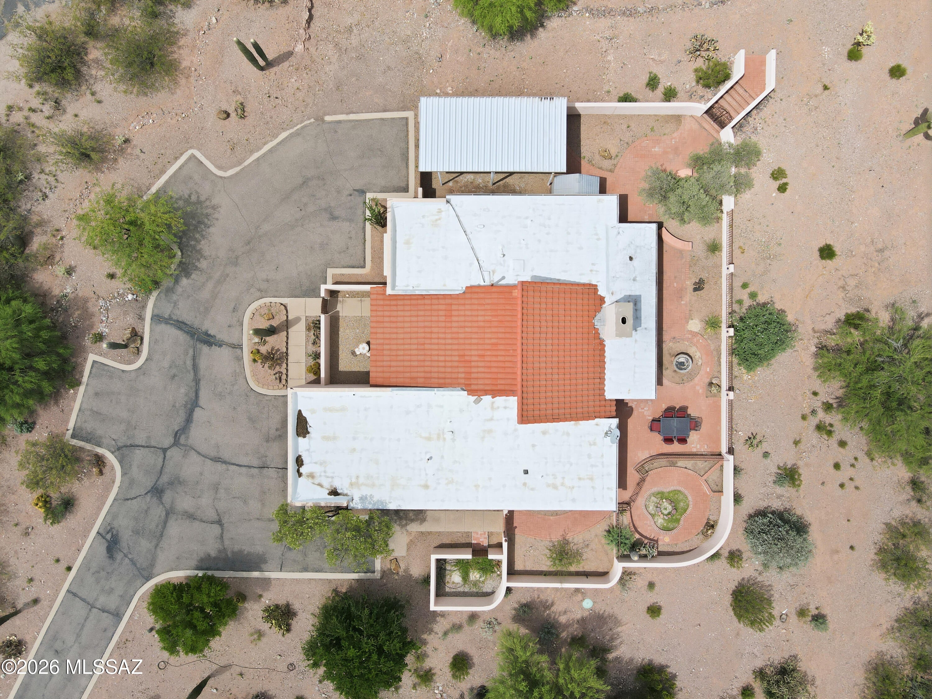 Catalina Madre (71-127) - Residential