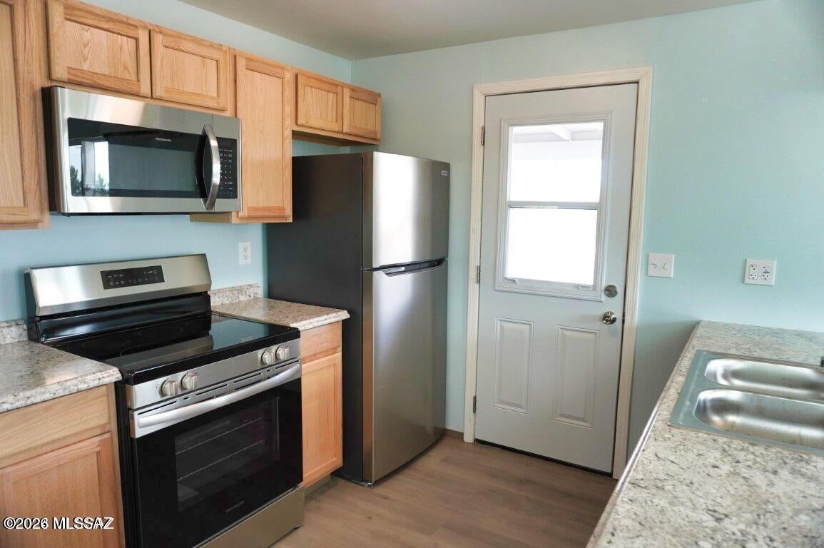 Mescal Lakes - Residential
