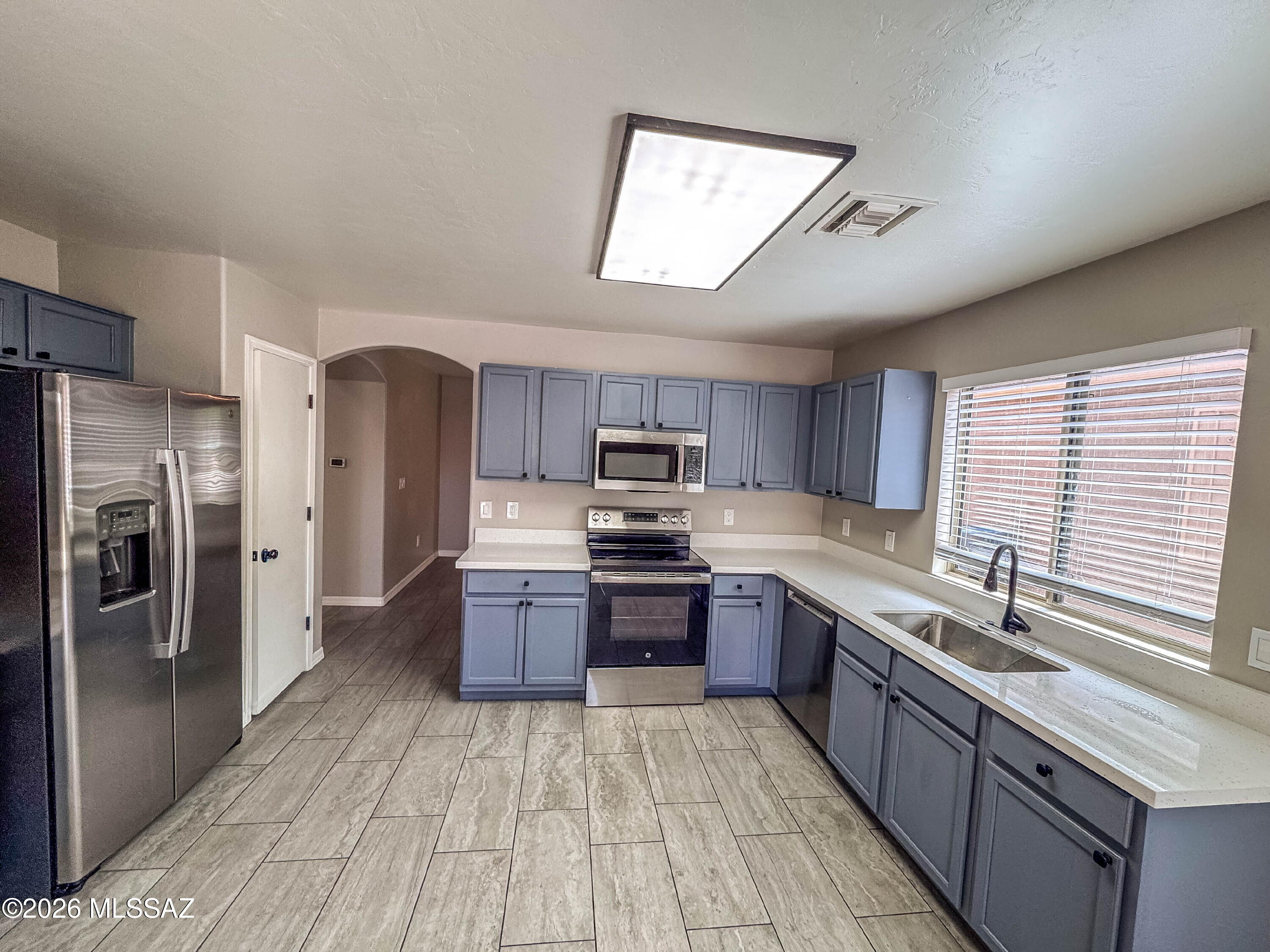 Valencia Reserve South (1-315) - Residential Lease