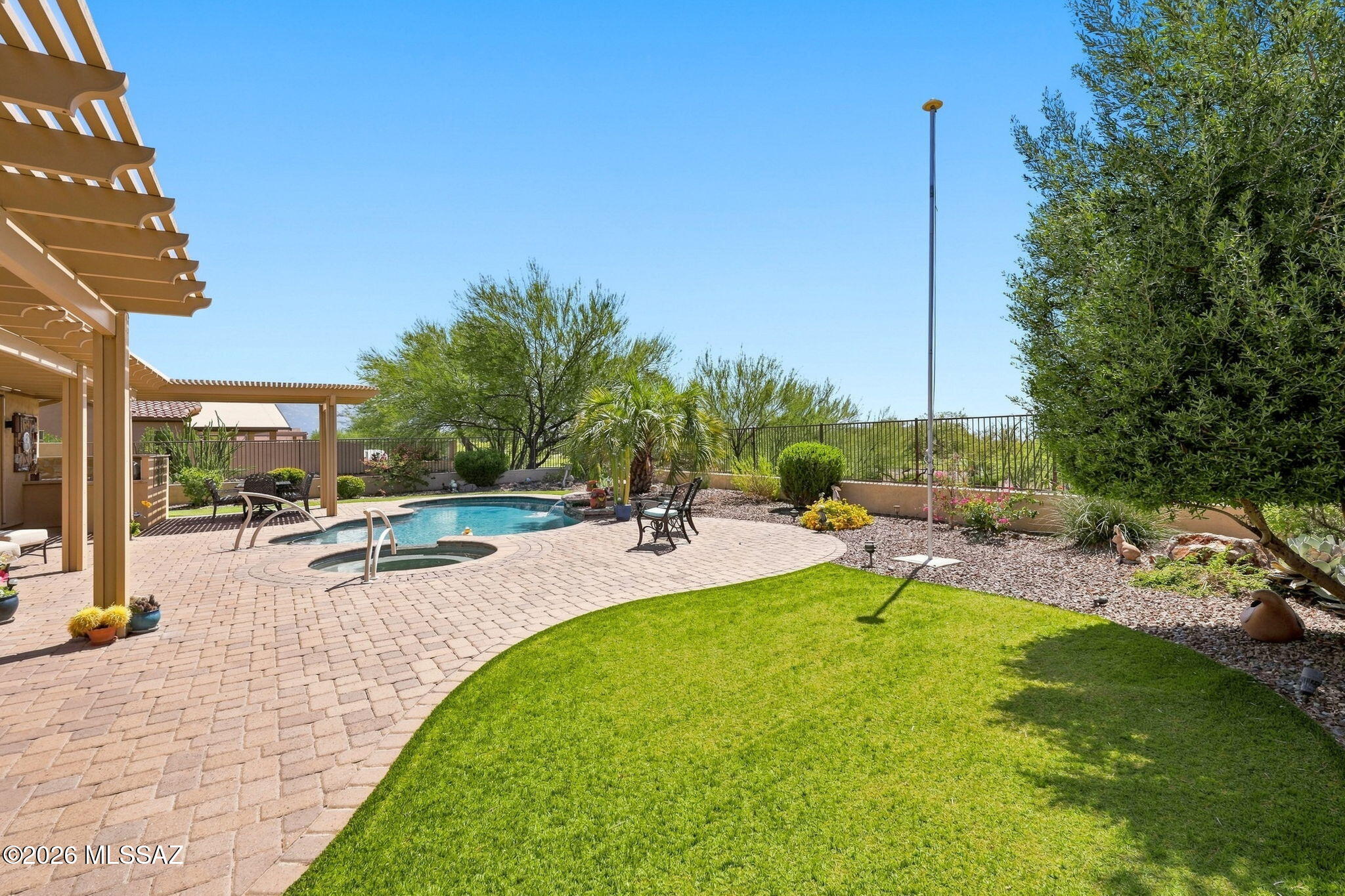 Saddlebrooke Ranch - Residential