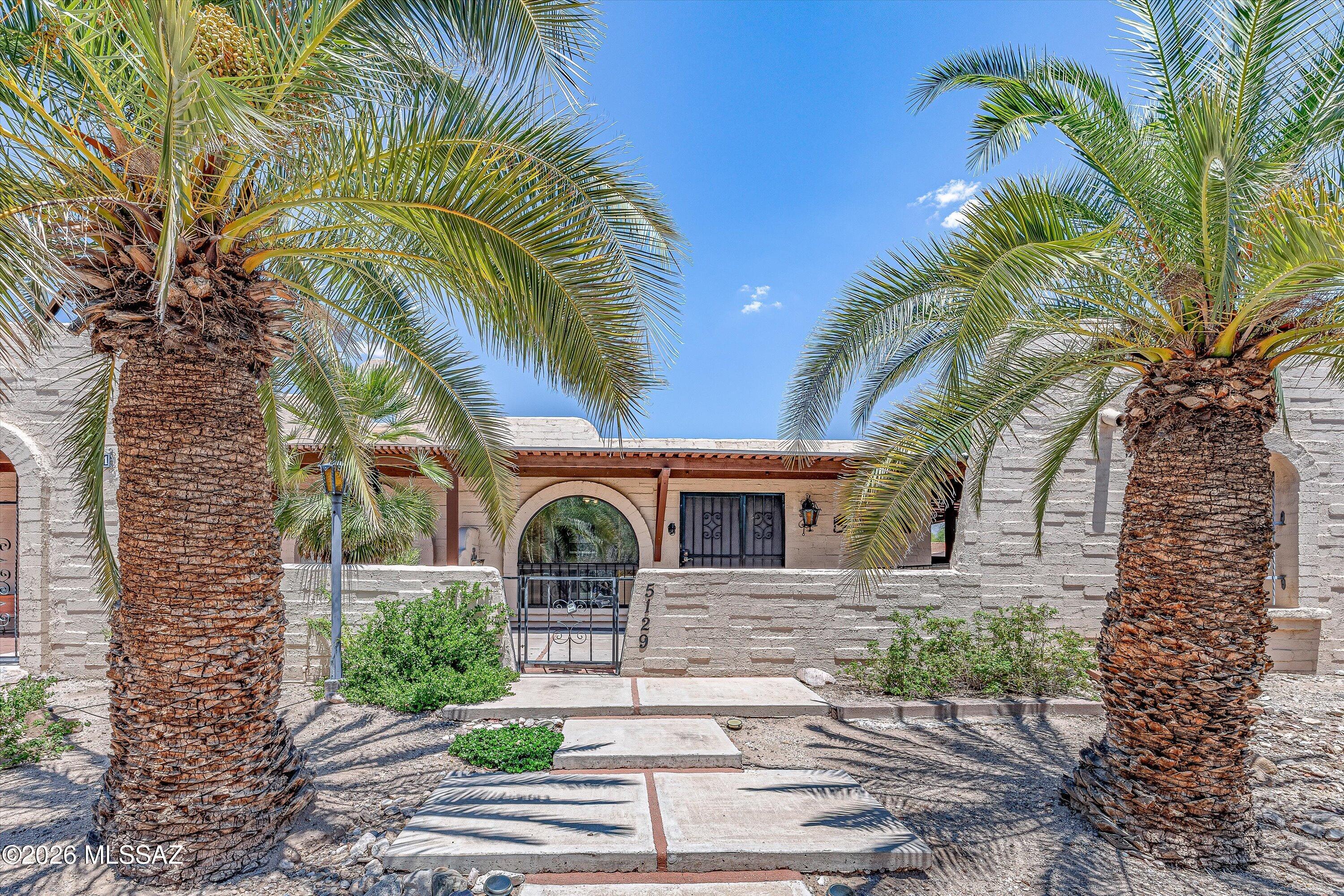Pueblo Villas - Residential
