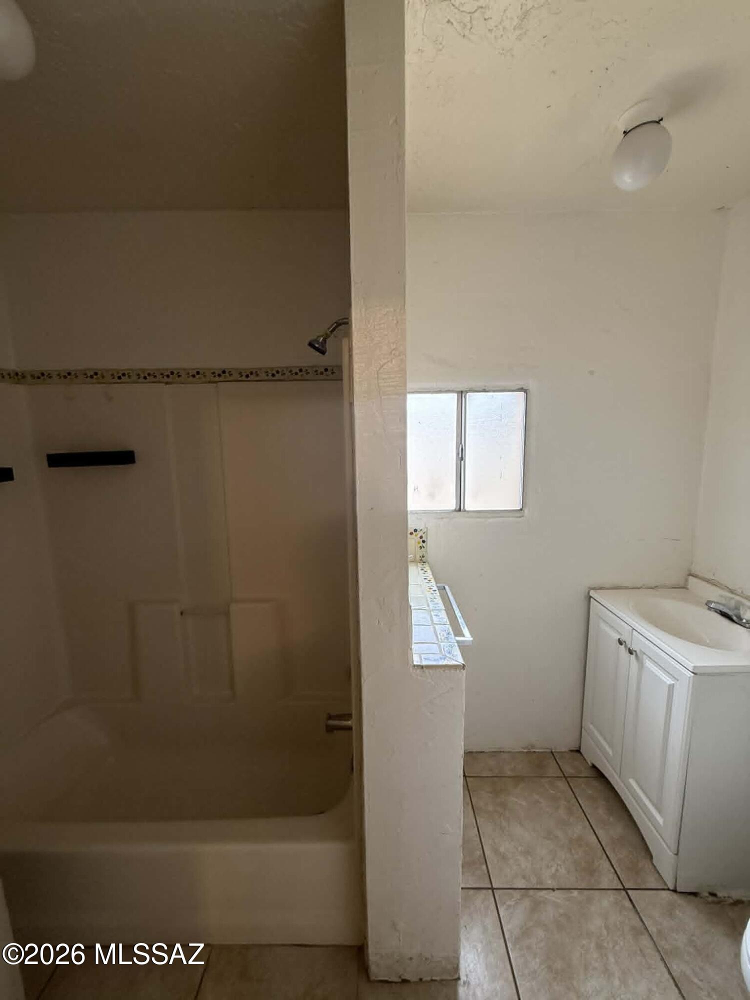 Government Heights Amend. - Residential Lease