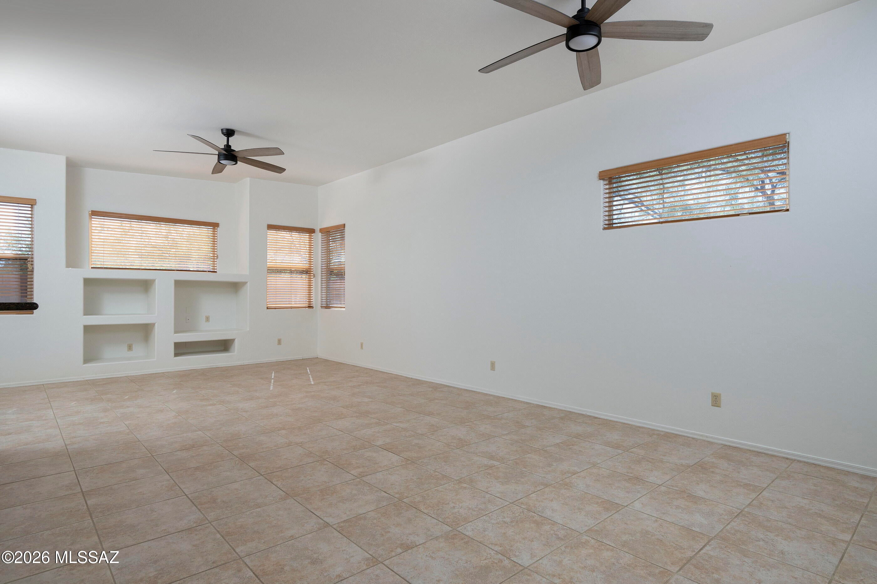 Rancho Esperero (1-343) - Residential